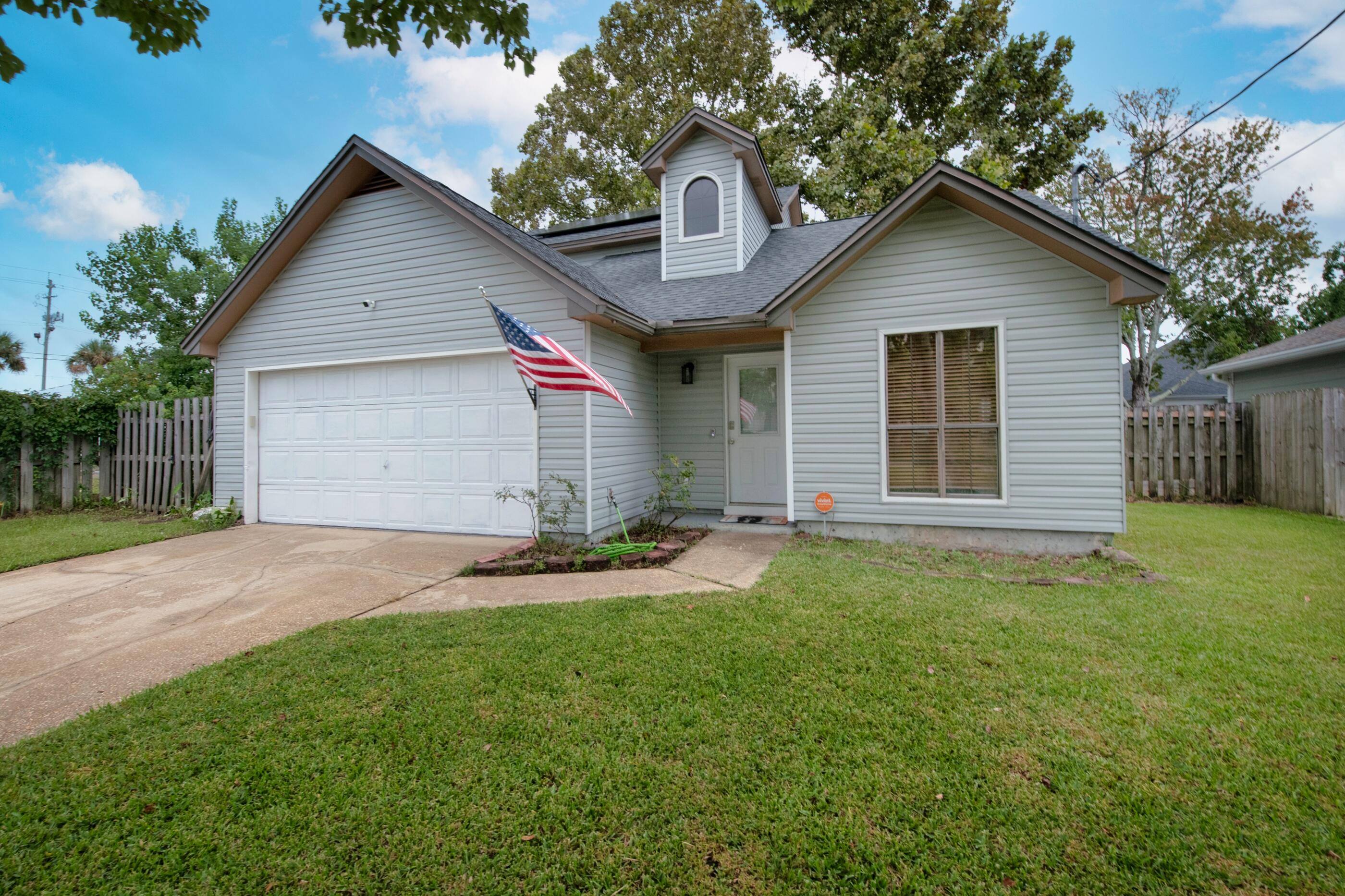 493 Marker Cove