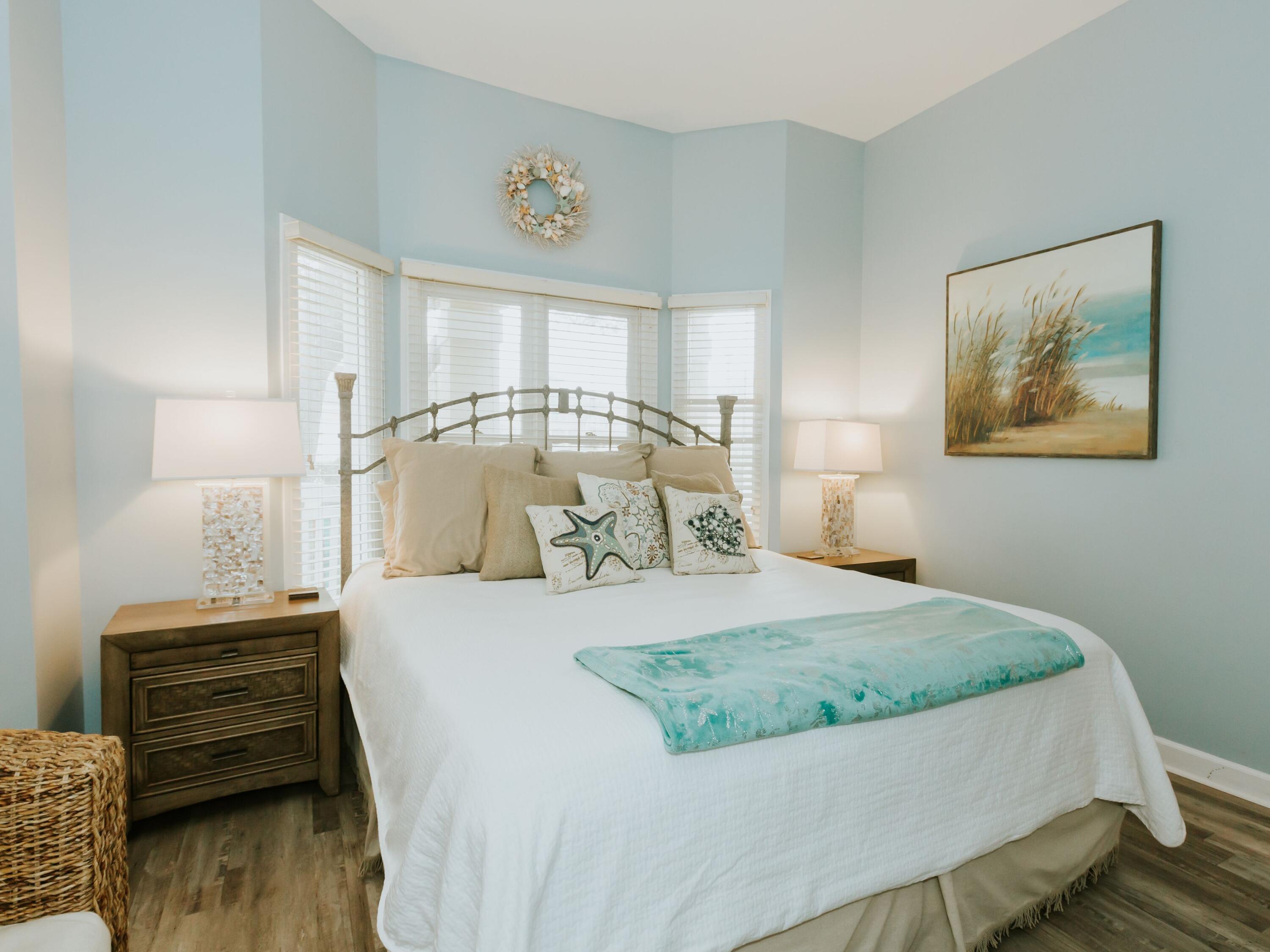 4765 Calatrava Court