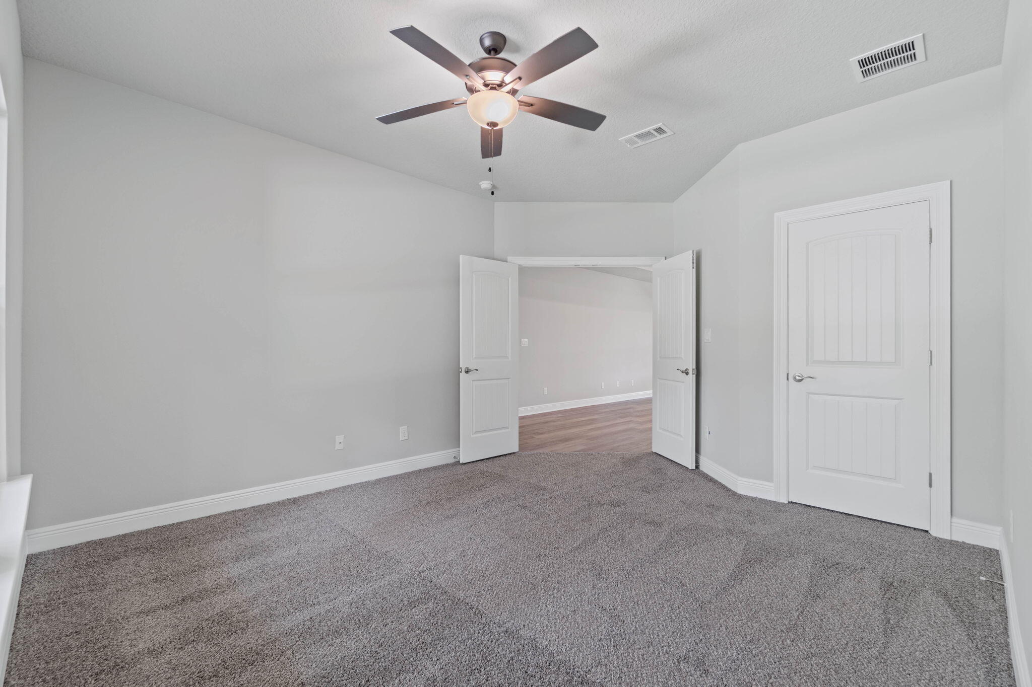 3267 Secret Isle Way