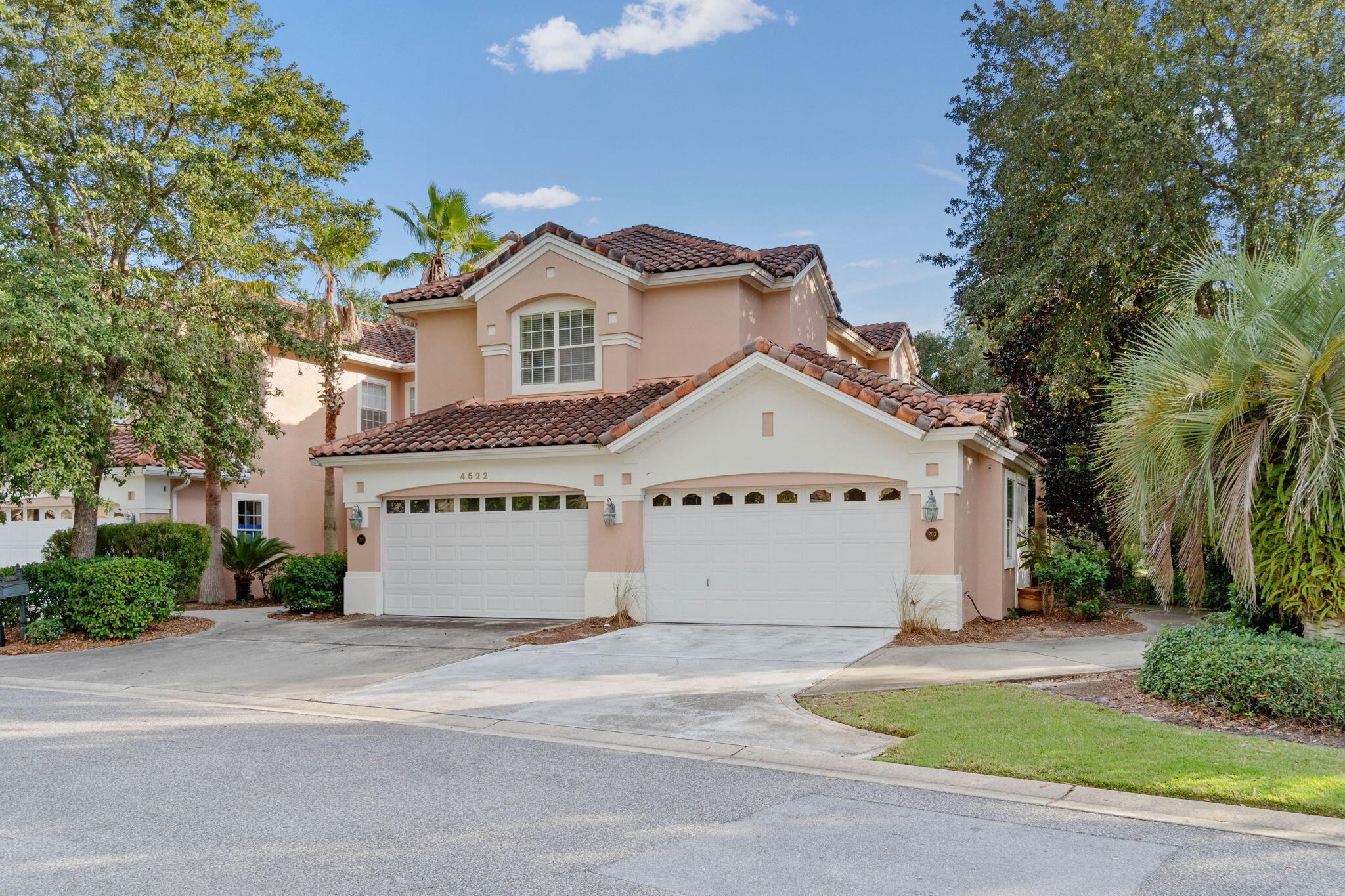 4522 Golf Villa Court Unit: UNIT 203