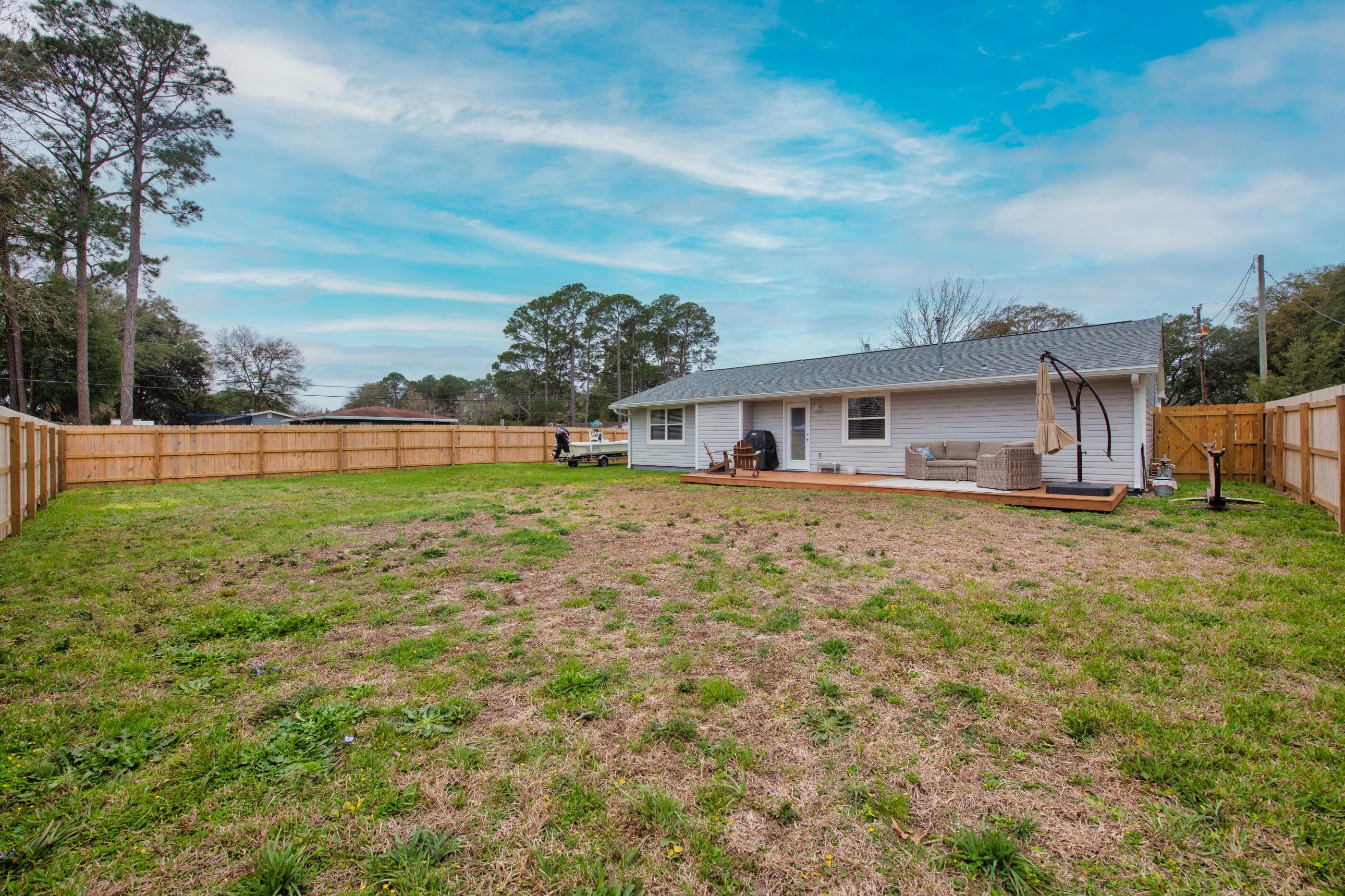 146 NW Audrey Circle