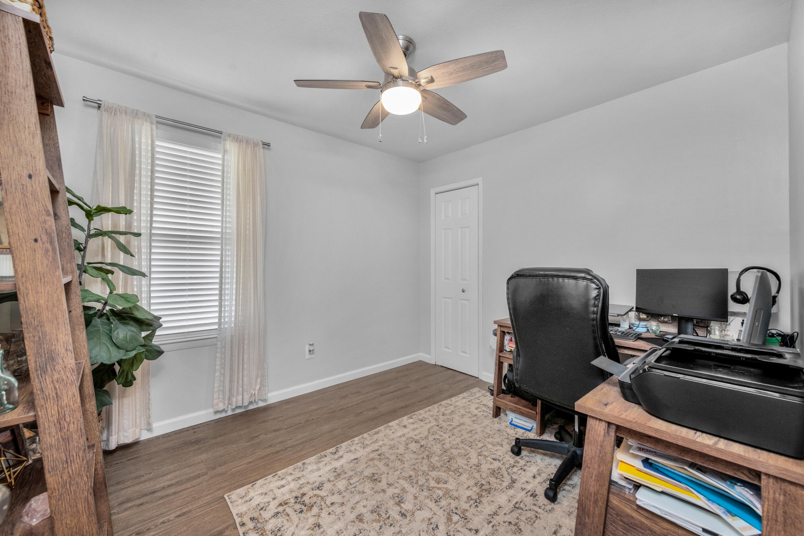 146 NW Audrey Circle