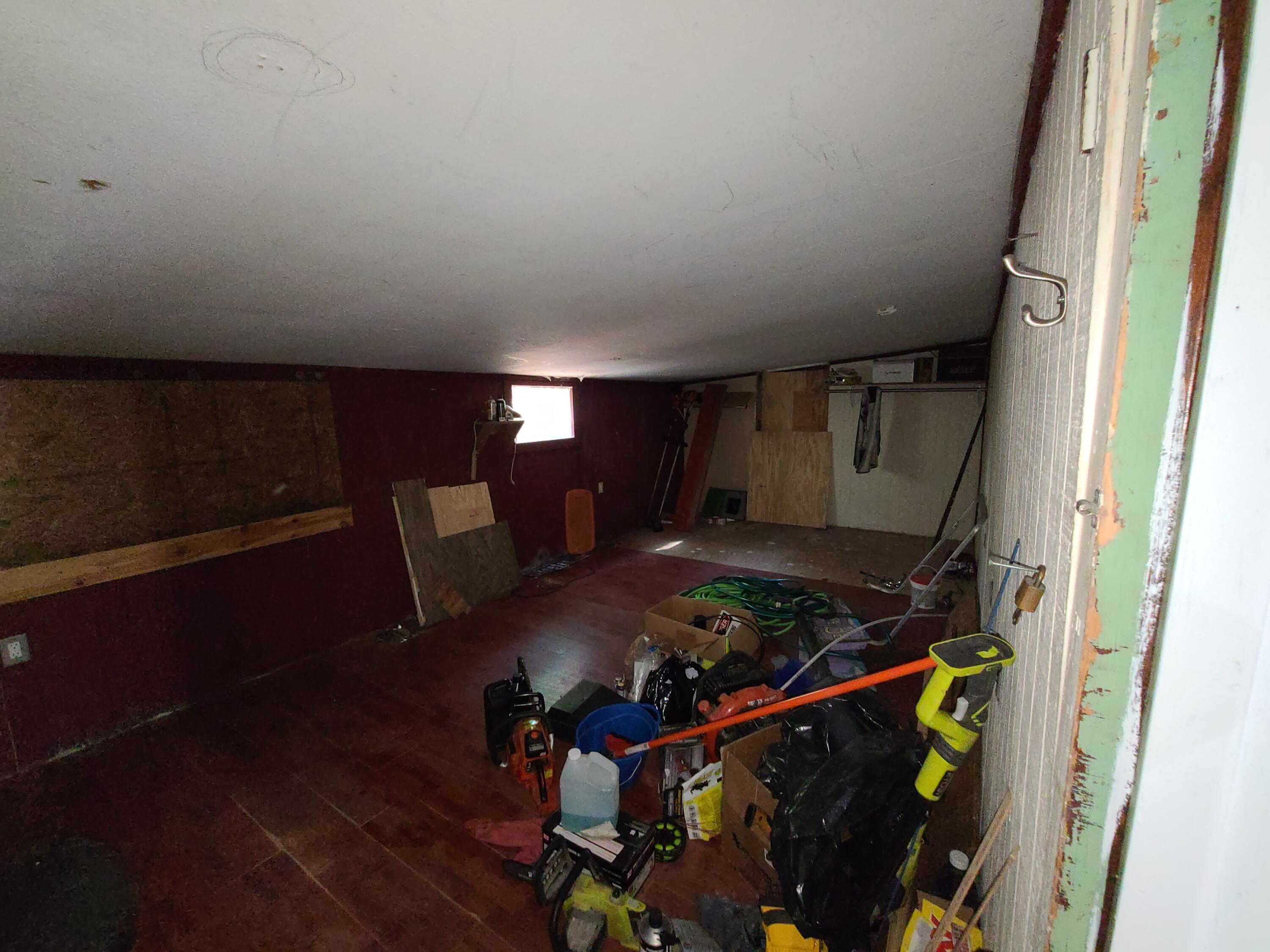 2931 Crittenden Drive