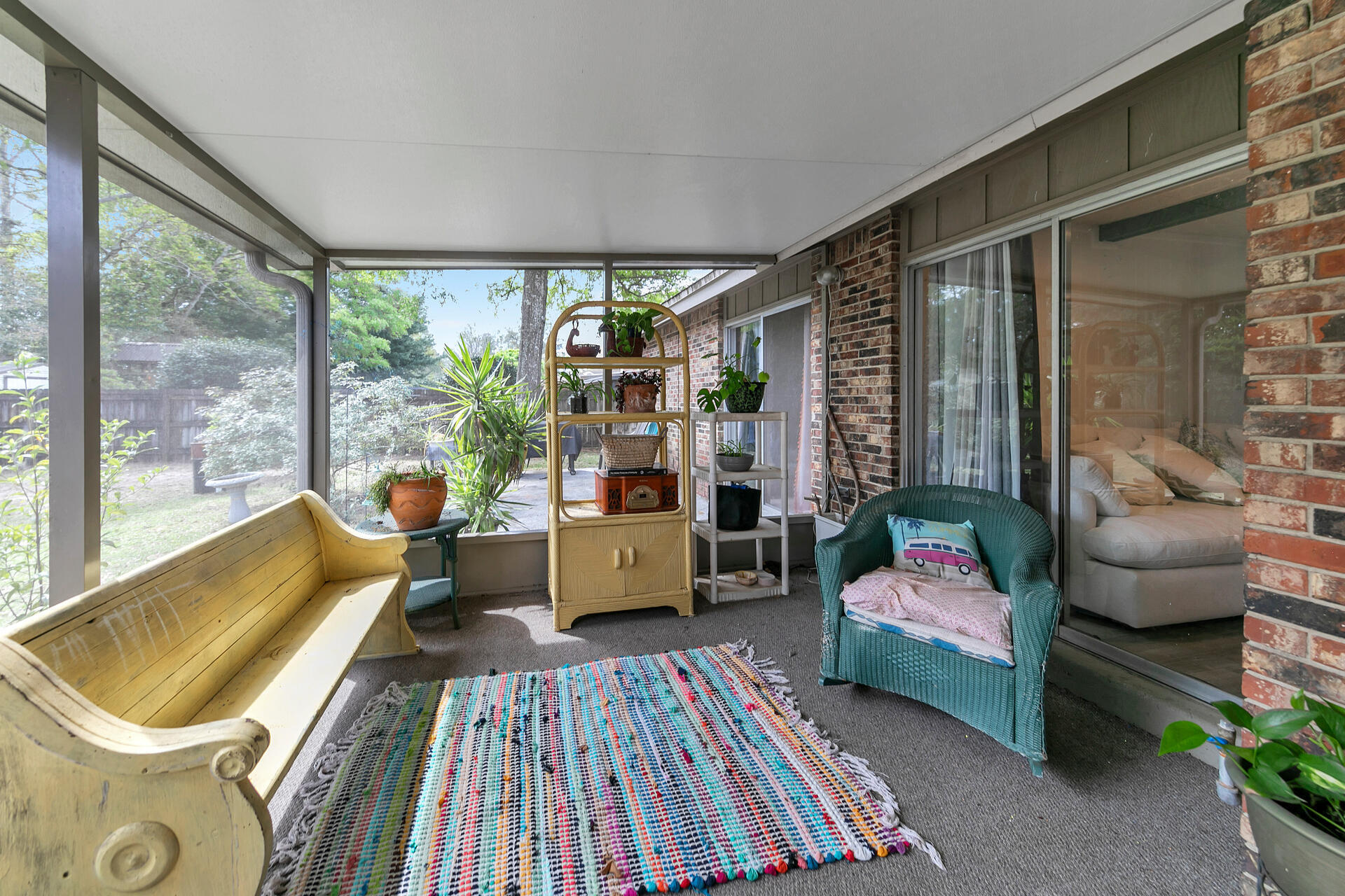 20 NE Cambridge Avenue