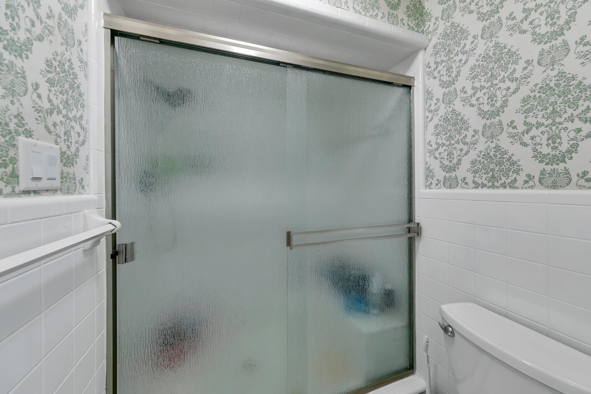 20 NE Cambridge Avenue