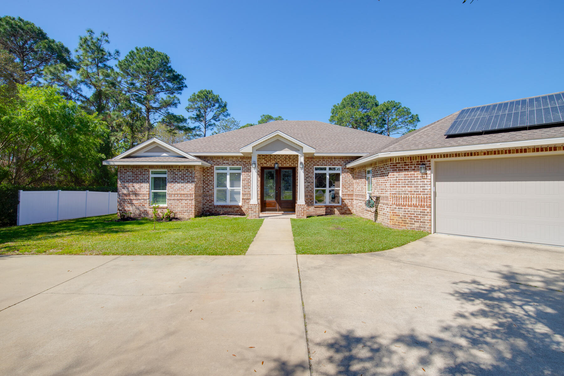 2625 Bob White Circle