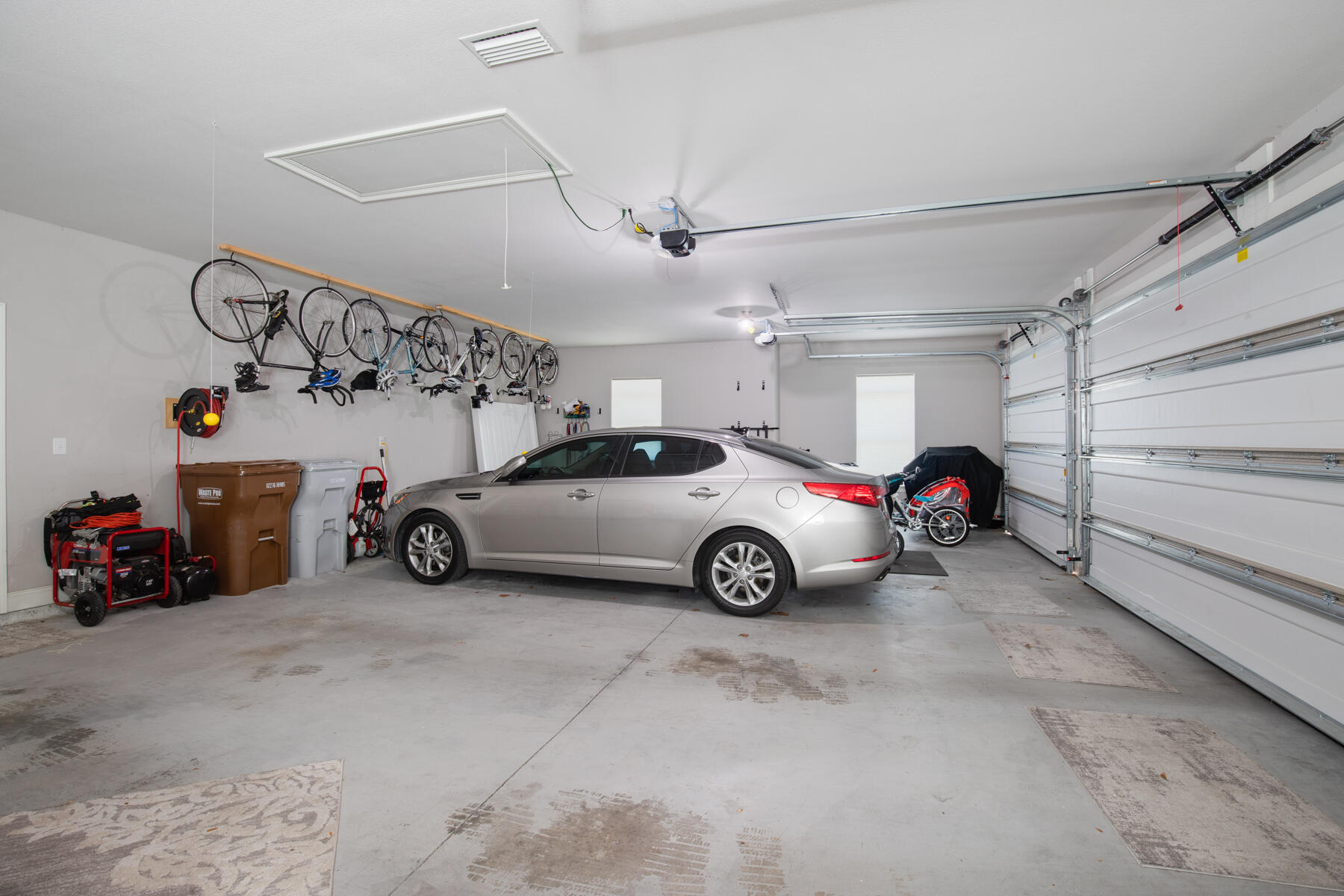 2625 Bob White Circle