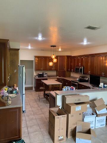 4727 Meadow Lake Drive