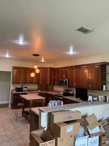 4727 Meadow Lake Drive