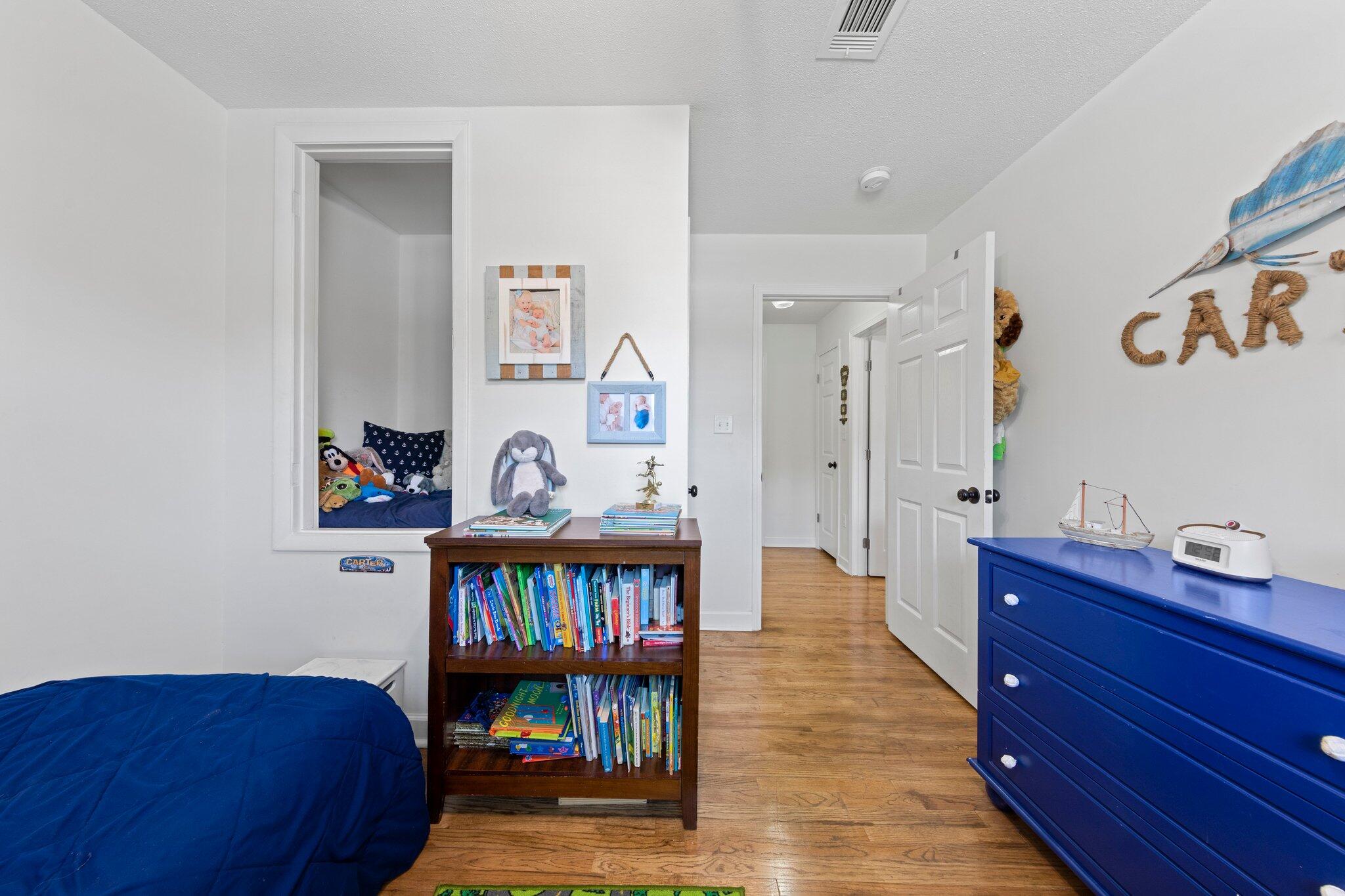 221 NW Bayou Woods Dr Drive