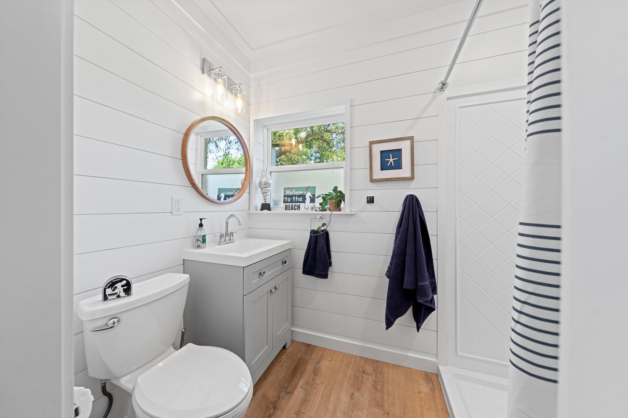 221 NW Bayou Woods Dr Drive