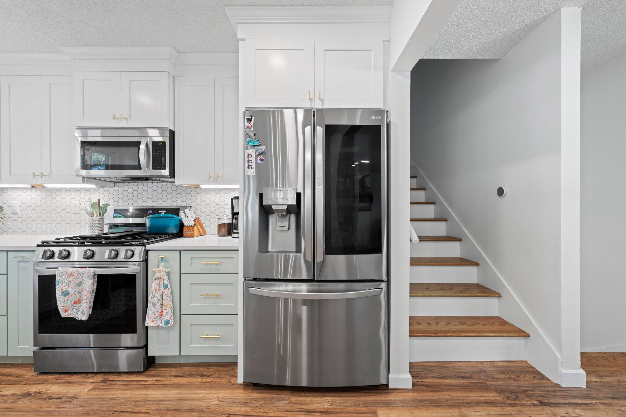 221 NW Bayou Woods Dr Drive