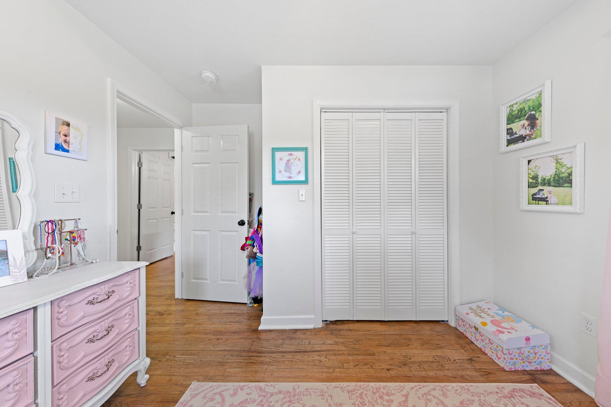 221 NW Bayou Woods Dr Drive