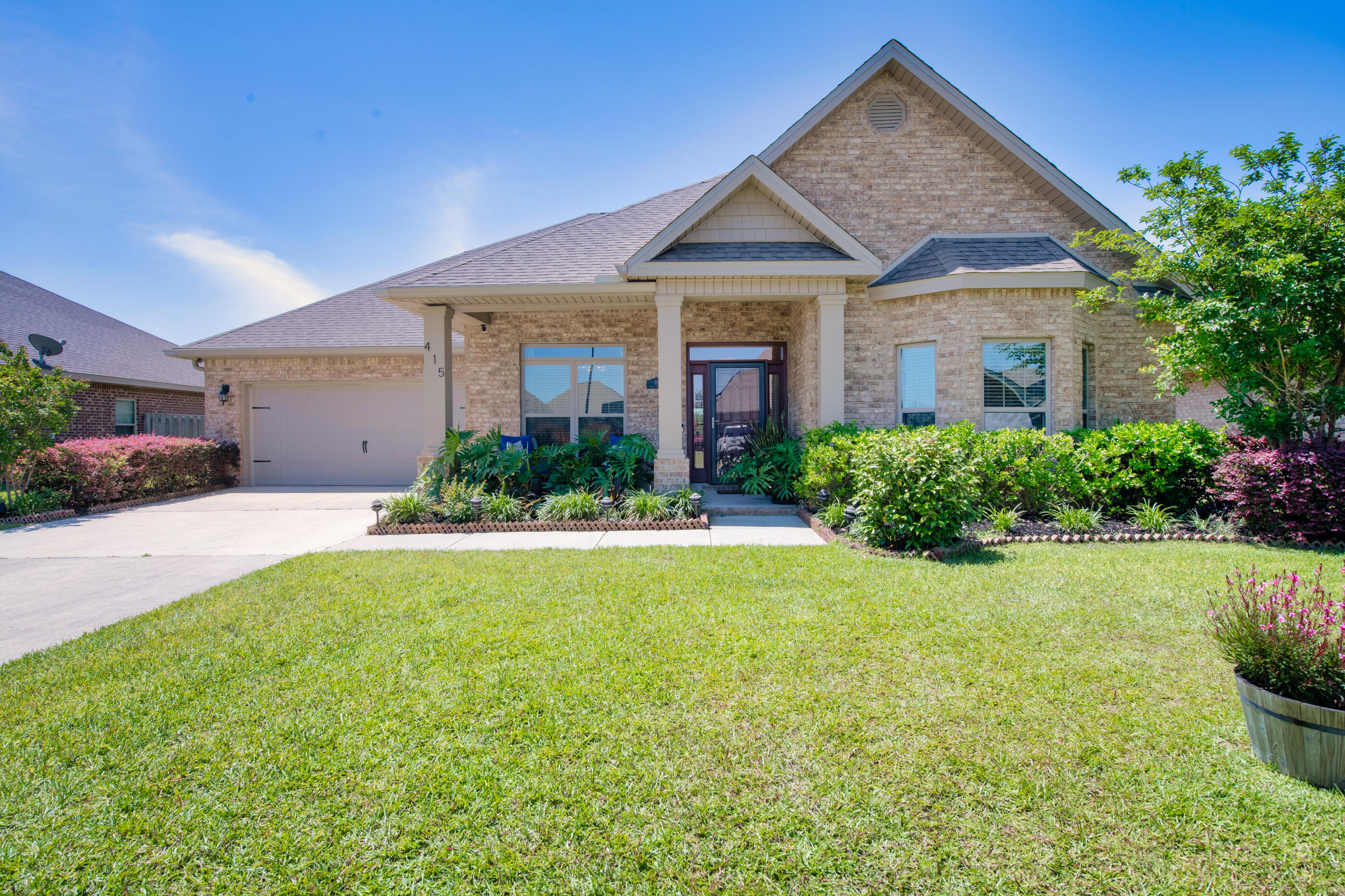 415 Chickadee Street