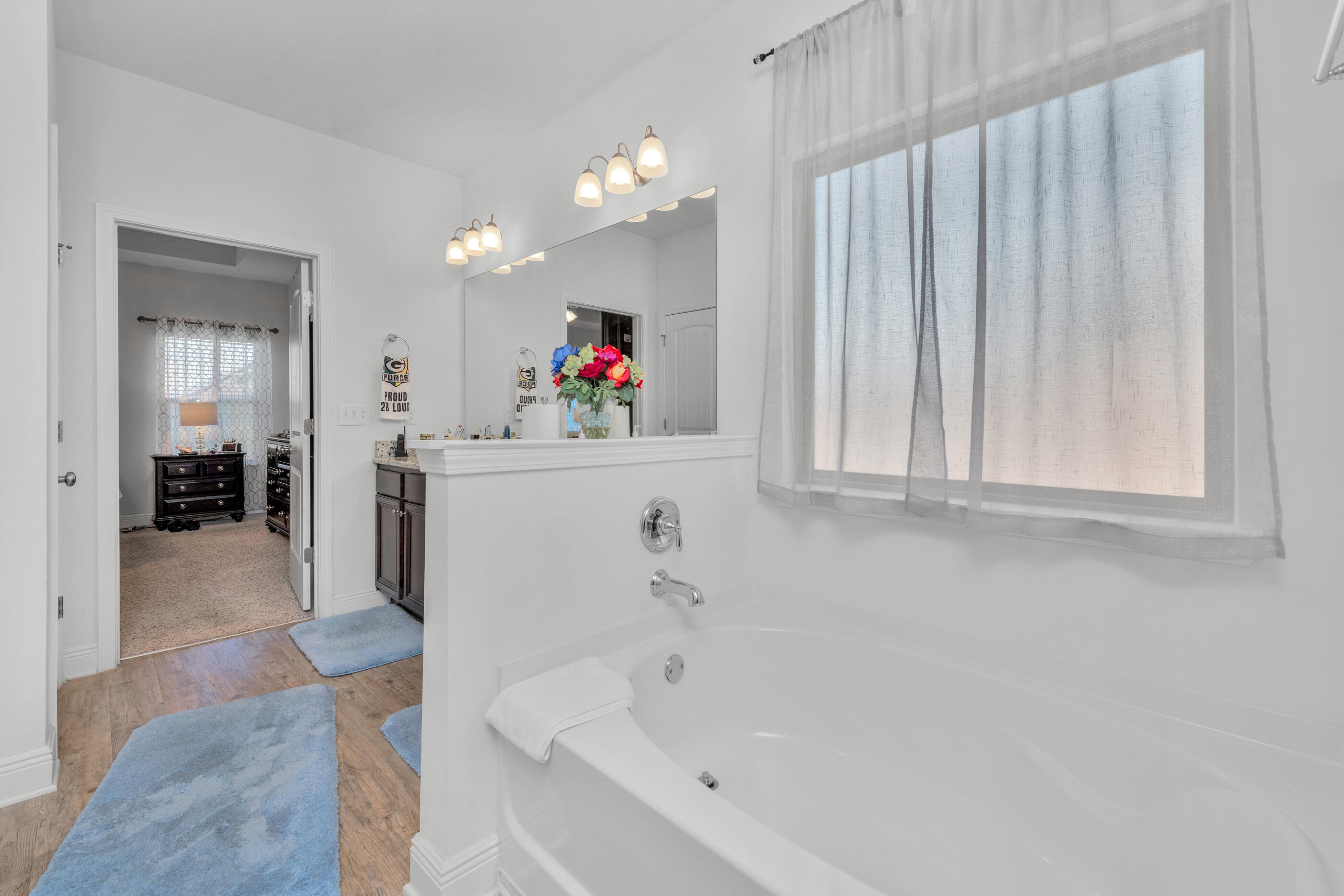 415 Chickadee Street