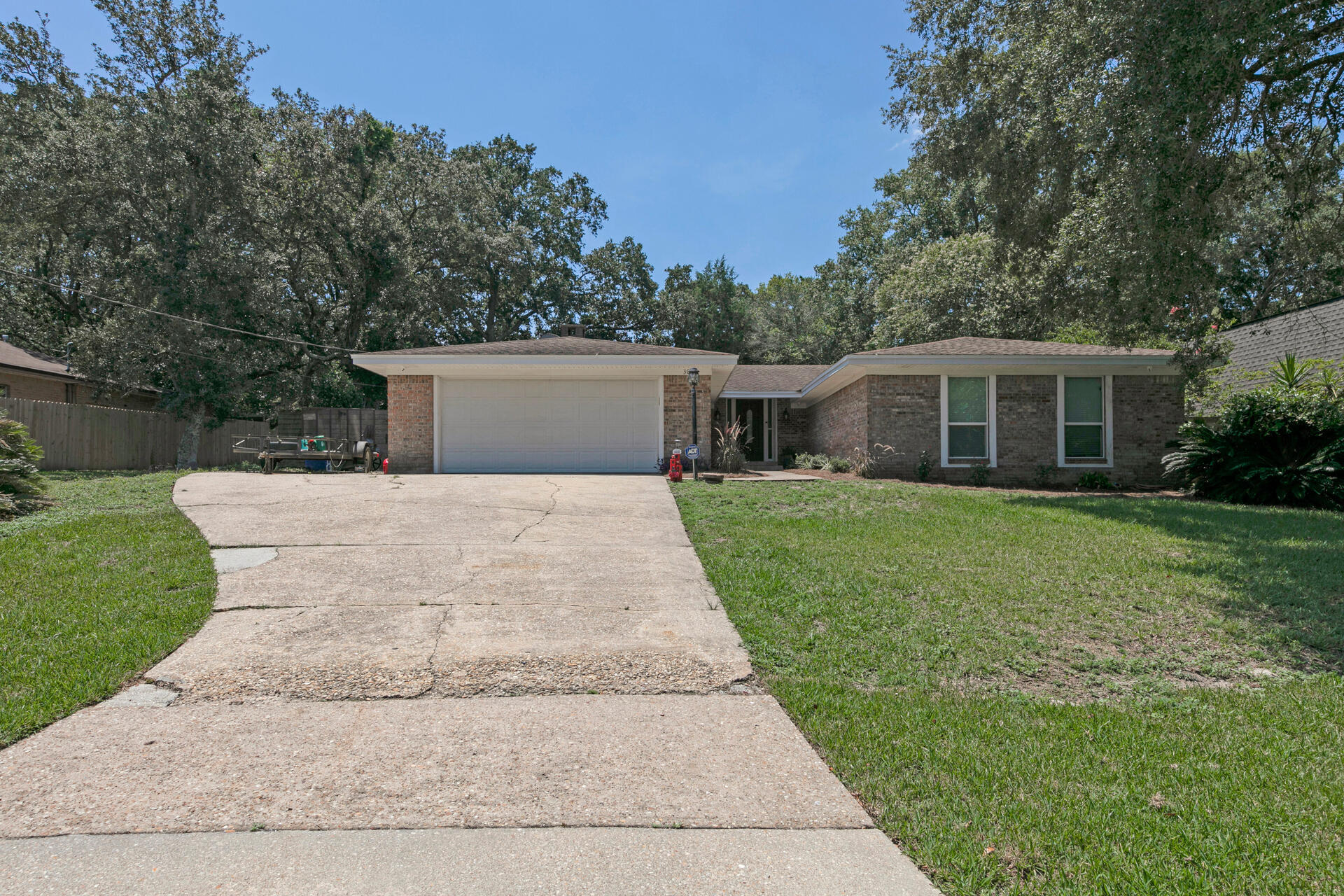 300 NW Vaughan Street