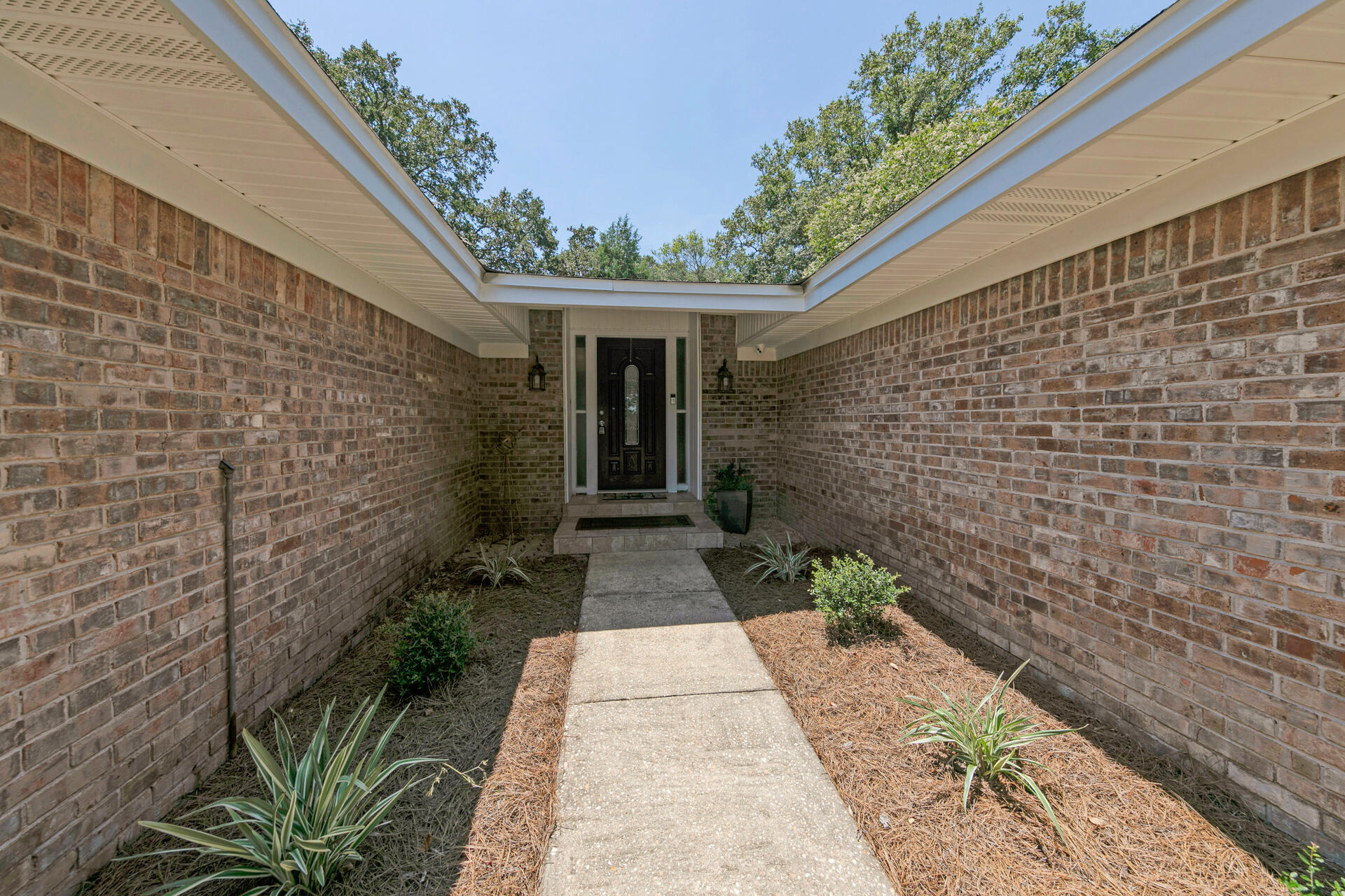 300 NW Vaughan Street