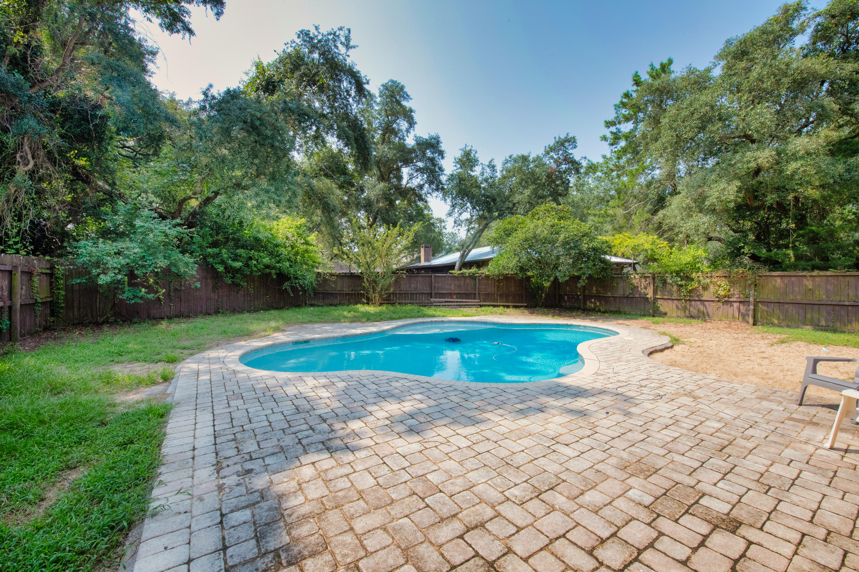 358 Jamaica Way