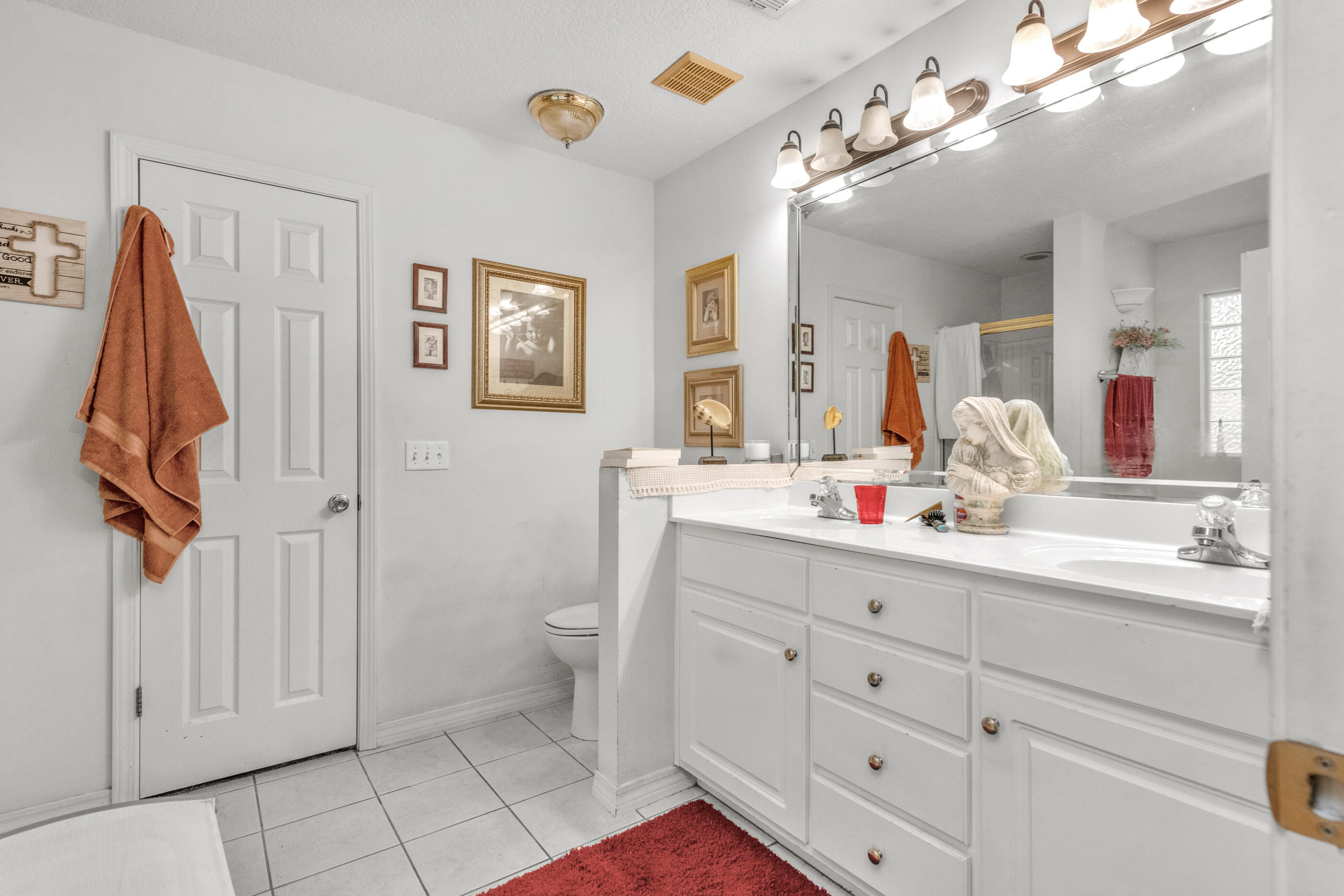 2199 Opal Court