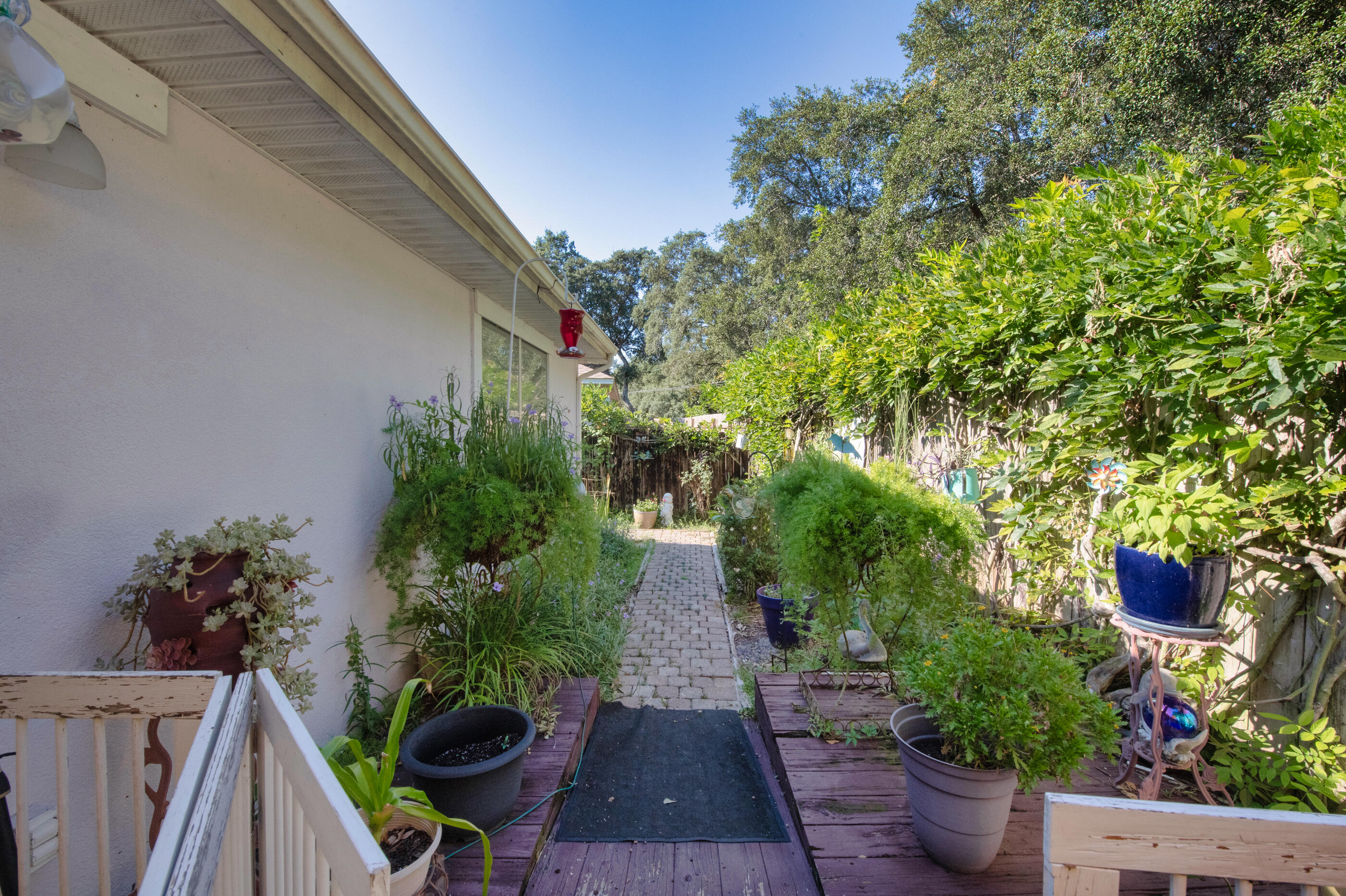 2199 Opal Court