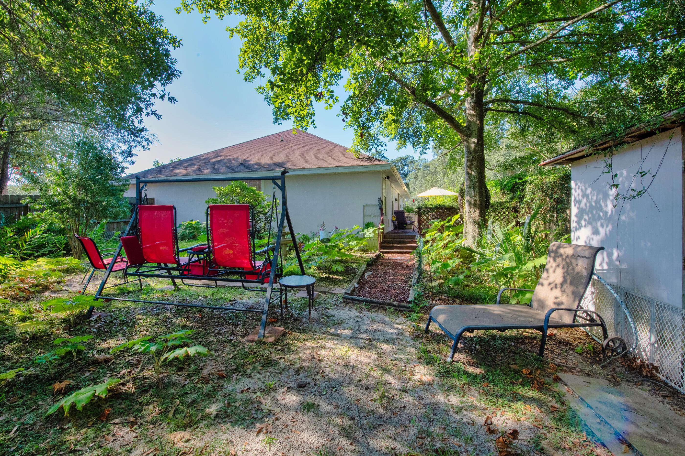 2199 Opal Court