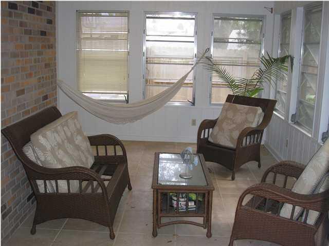 904 S Whisperwood Lane