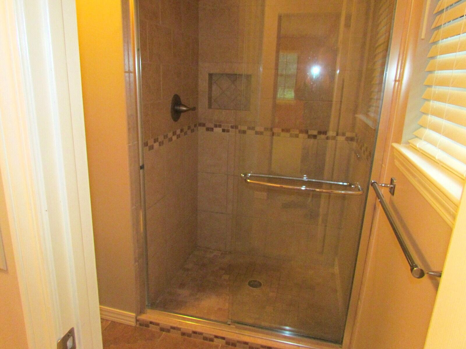 904 S Whisperwood Lane