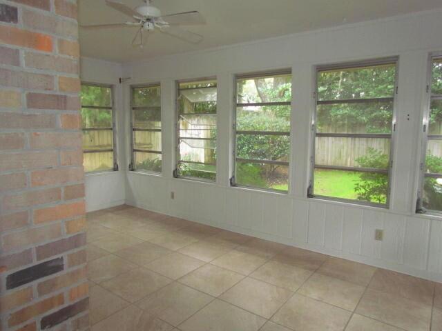 904 S Whisperwood Lane