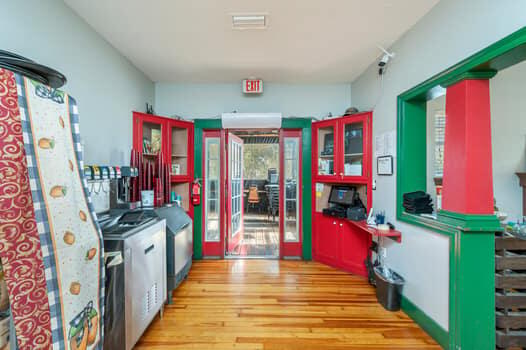 398 E Hickory Avenue