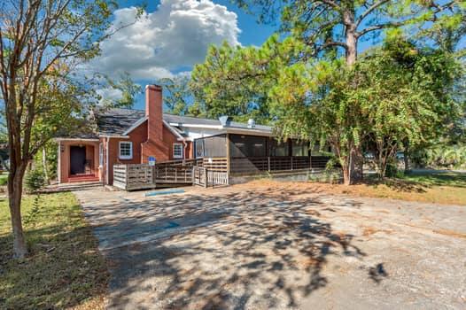 398 E Hickory Avenue