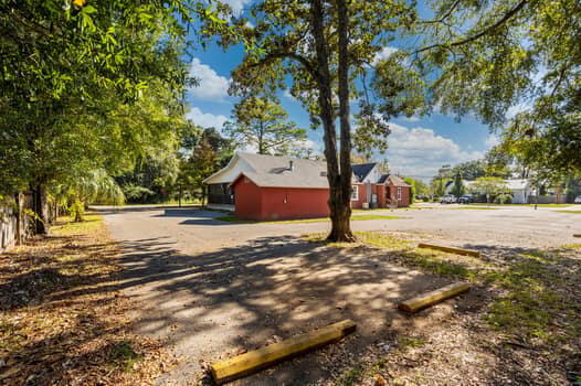 398 E Hickory Avenue