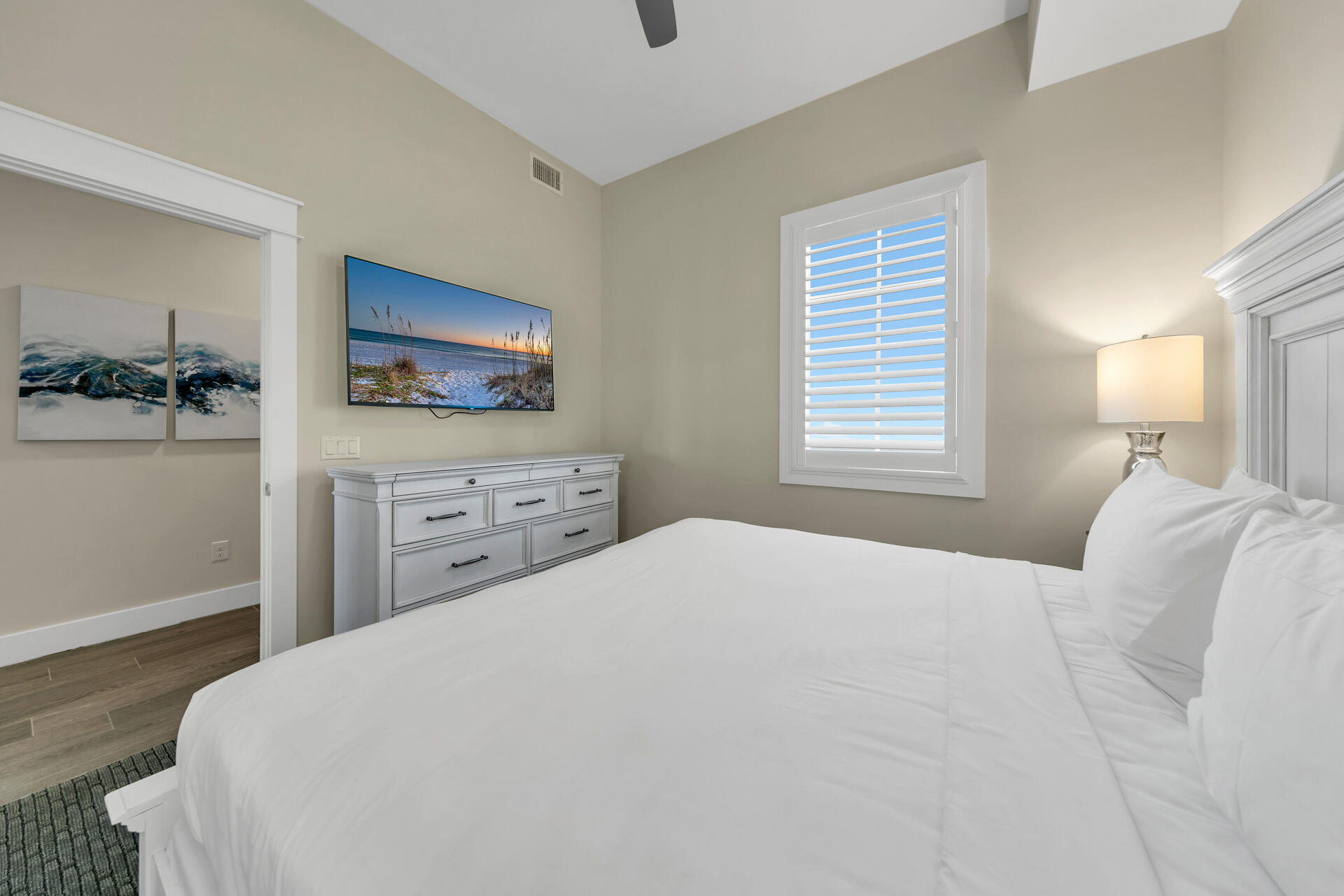 206 Henderson Resort Way, 5404