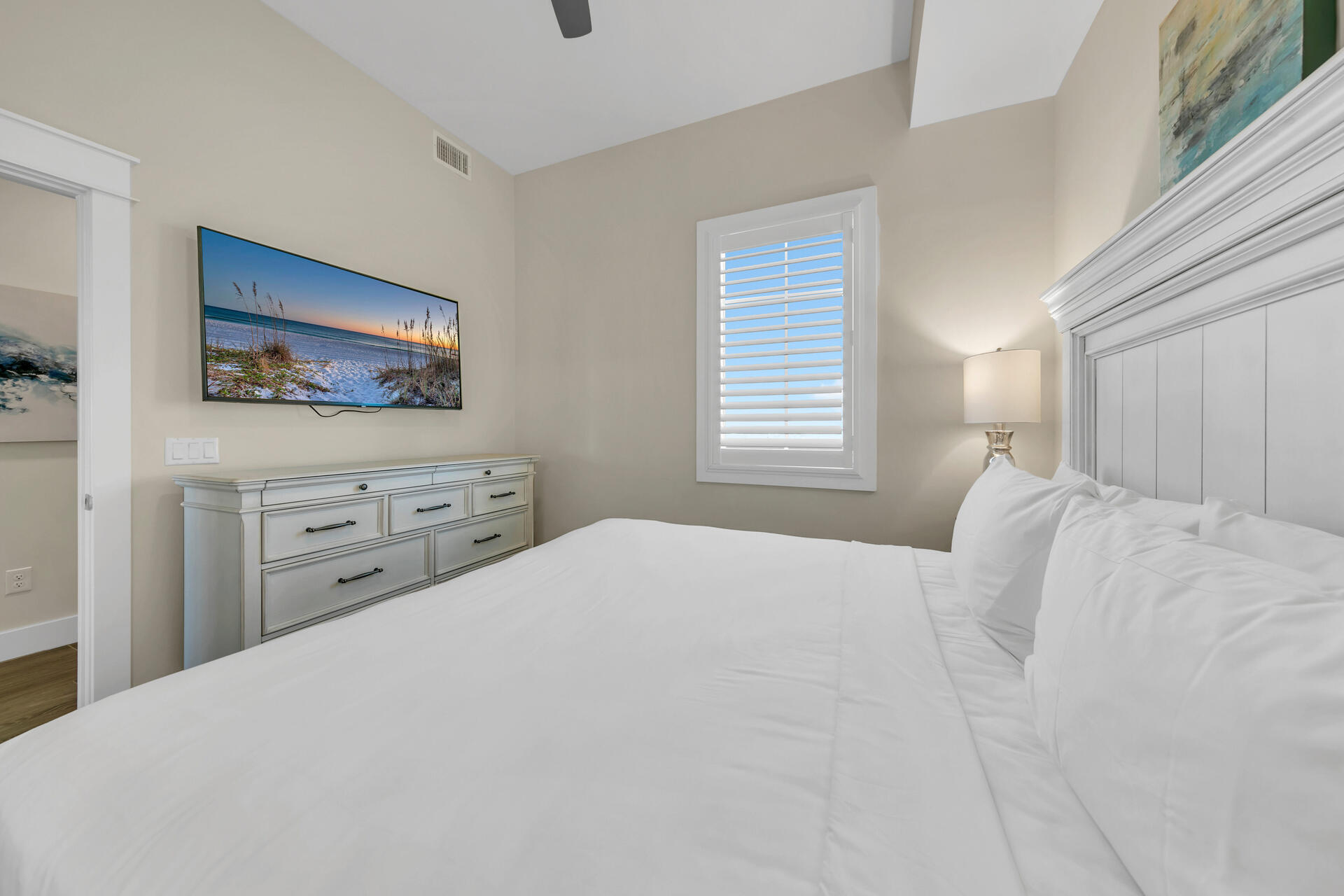 206 Henderson Resort Way, 5404