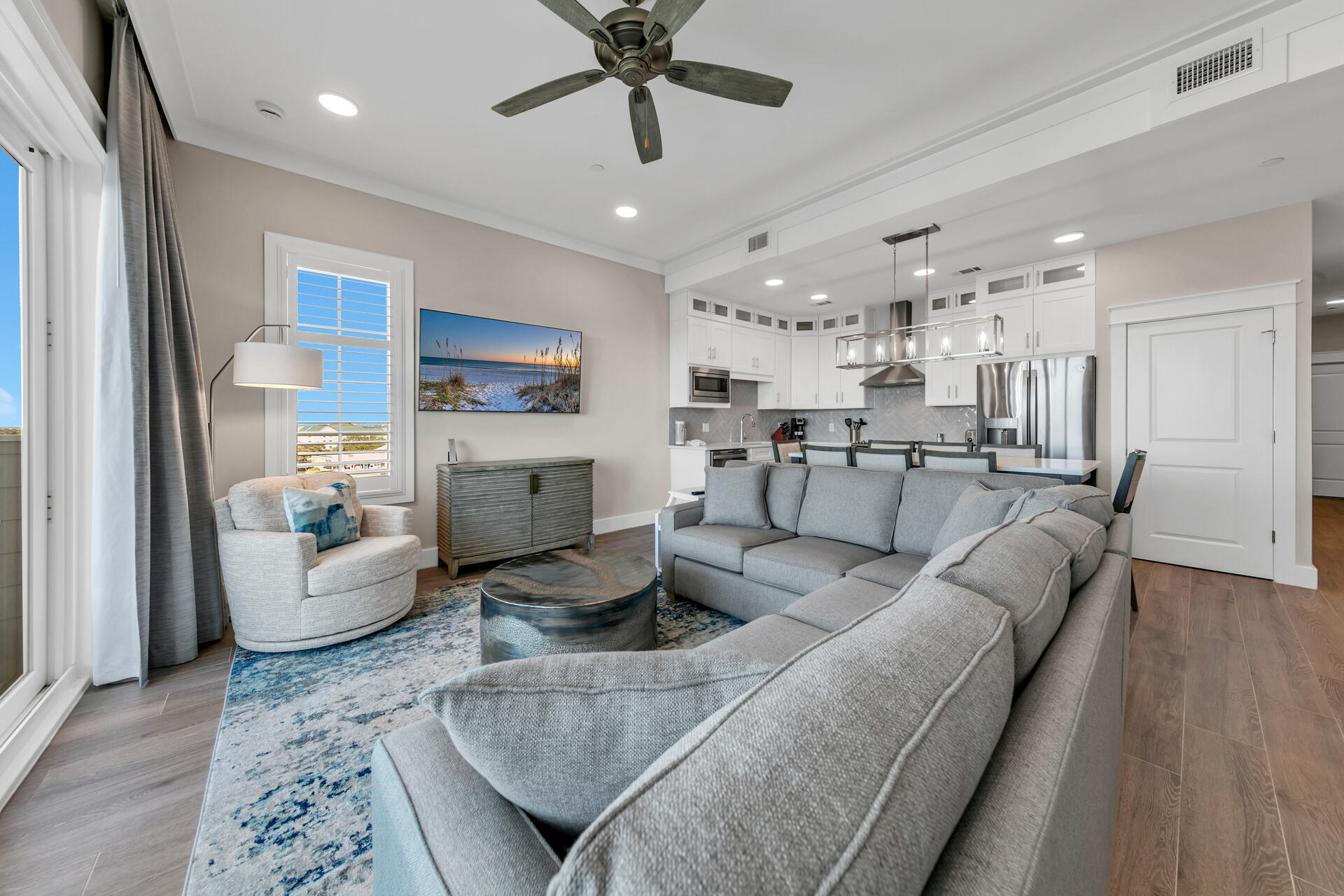 206 Henderson Resort Way, 5404