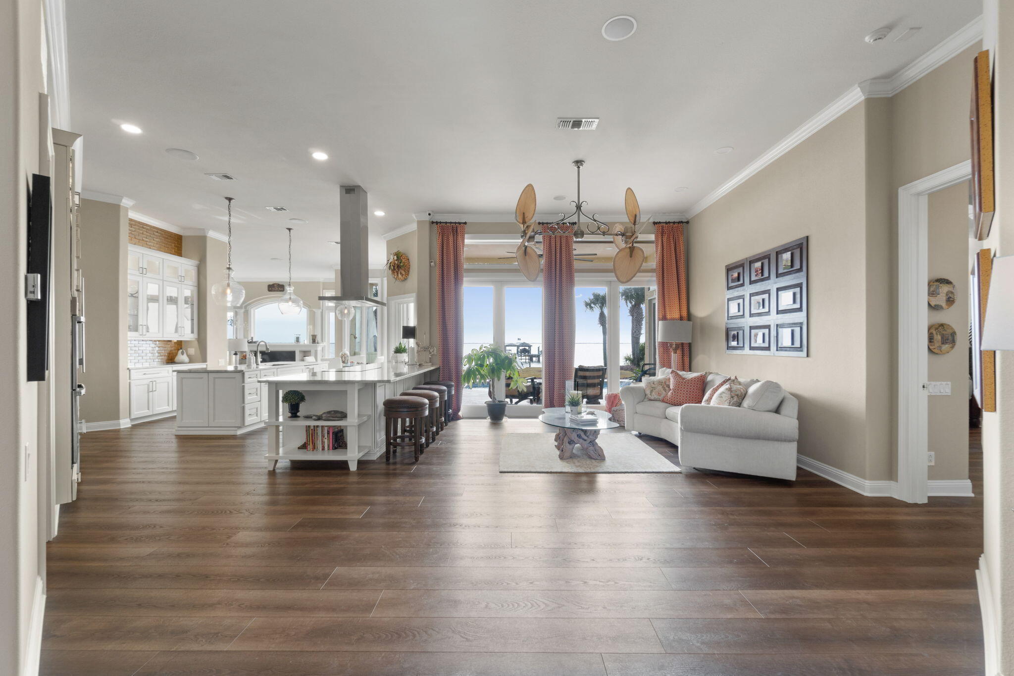 1656 Tidewater Lane