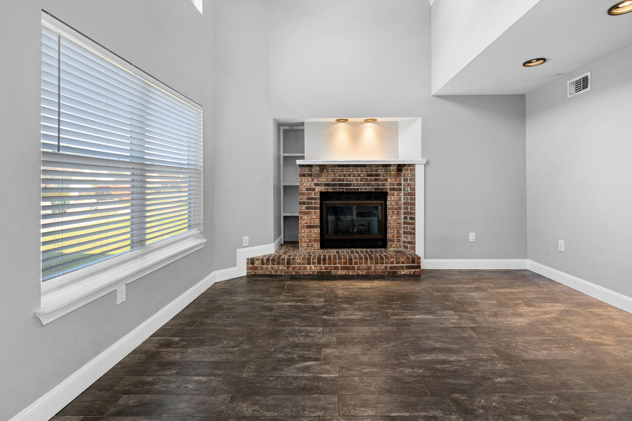 422 NW Village Court