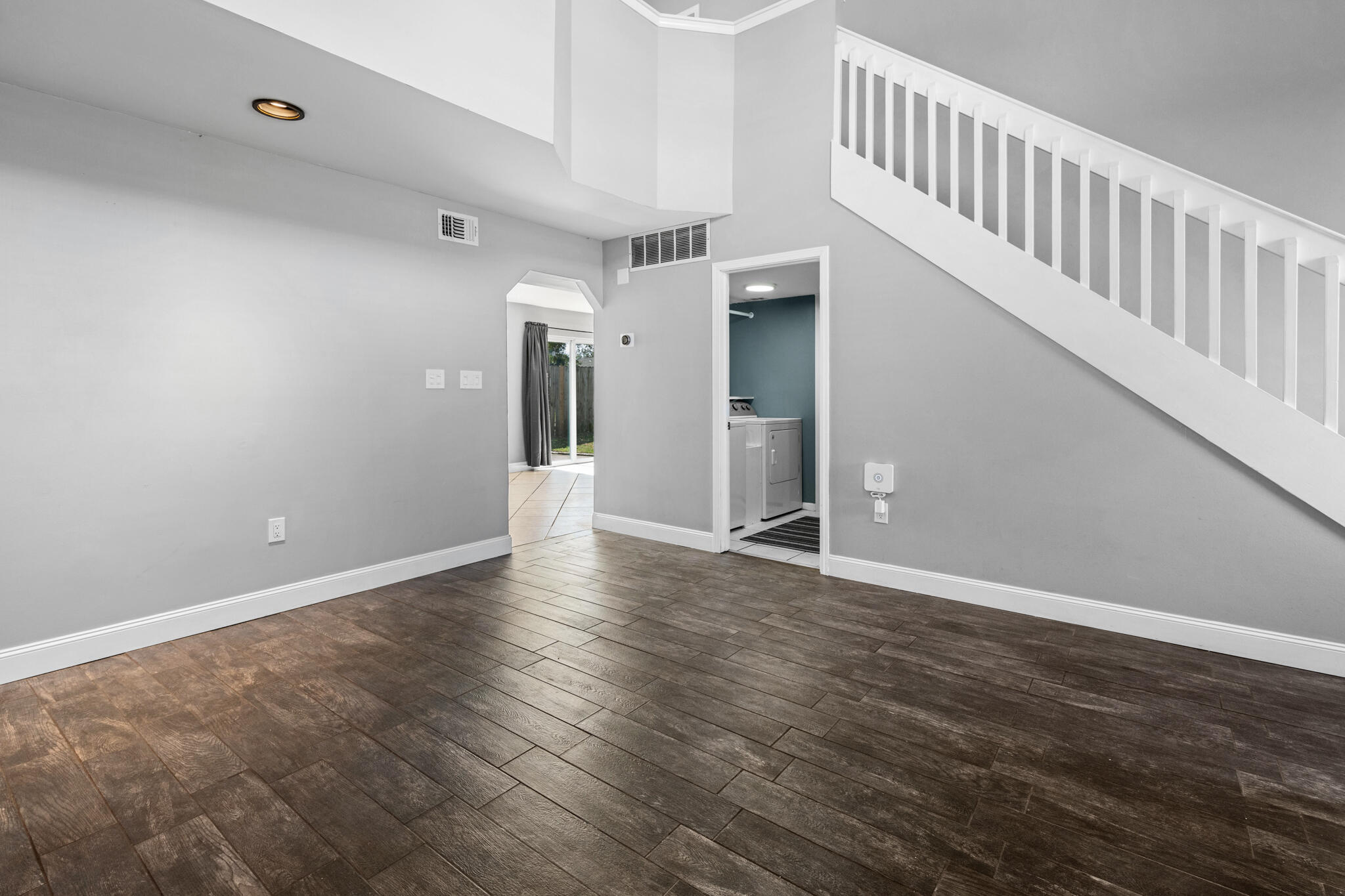 422 NW Village Court