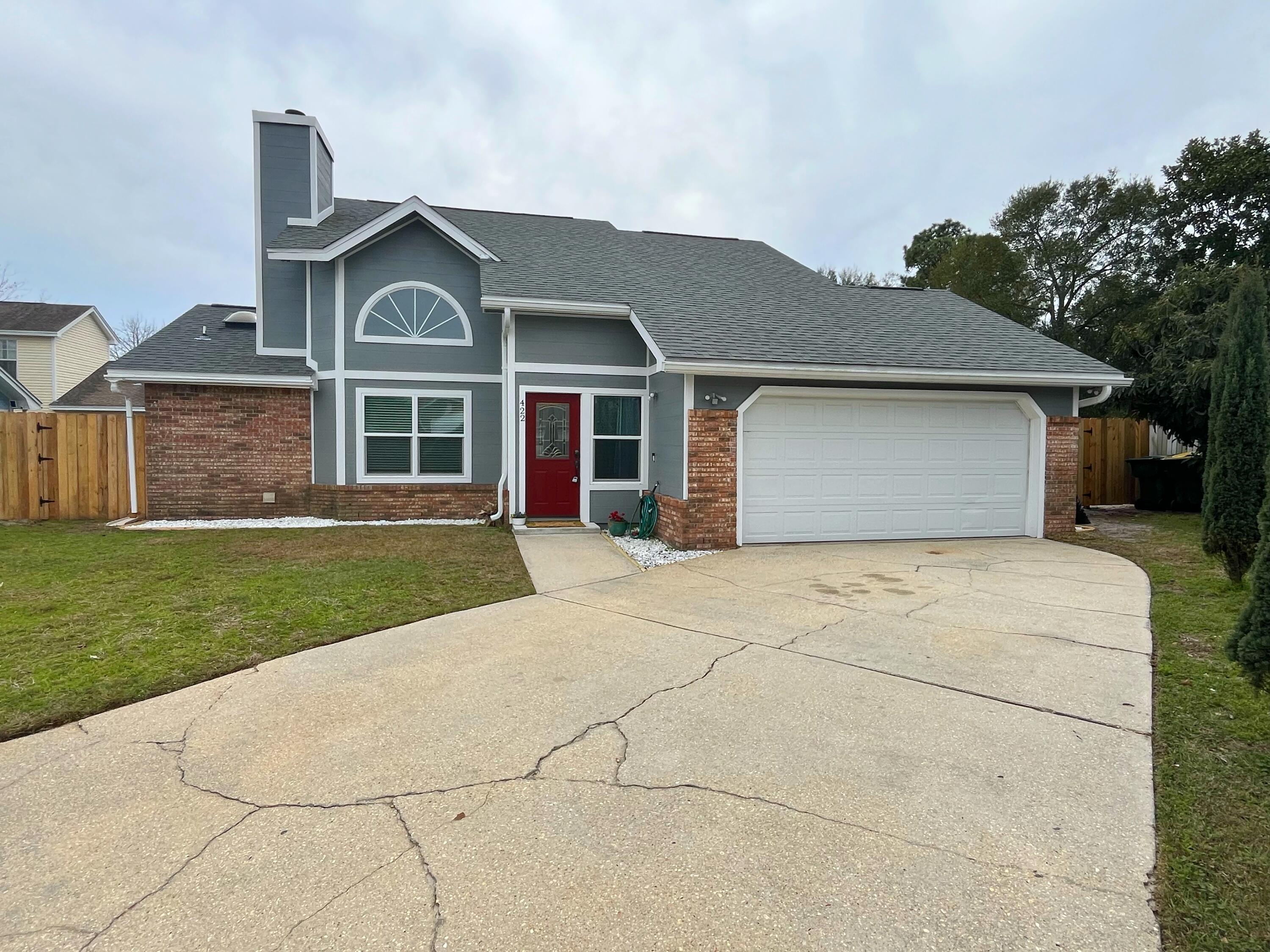 422 NW Village Court