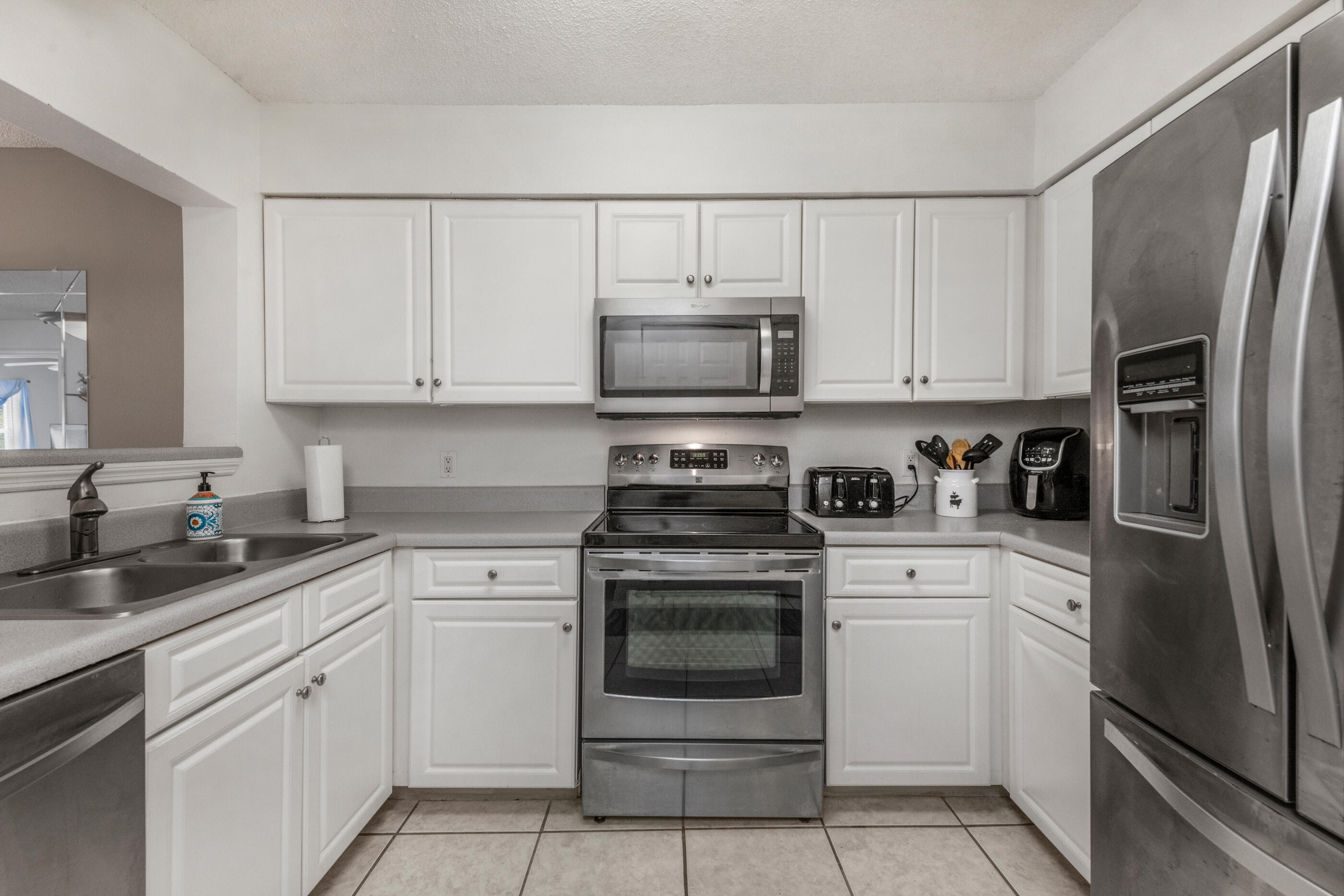 4270 Calinda Lane, 337