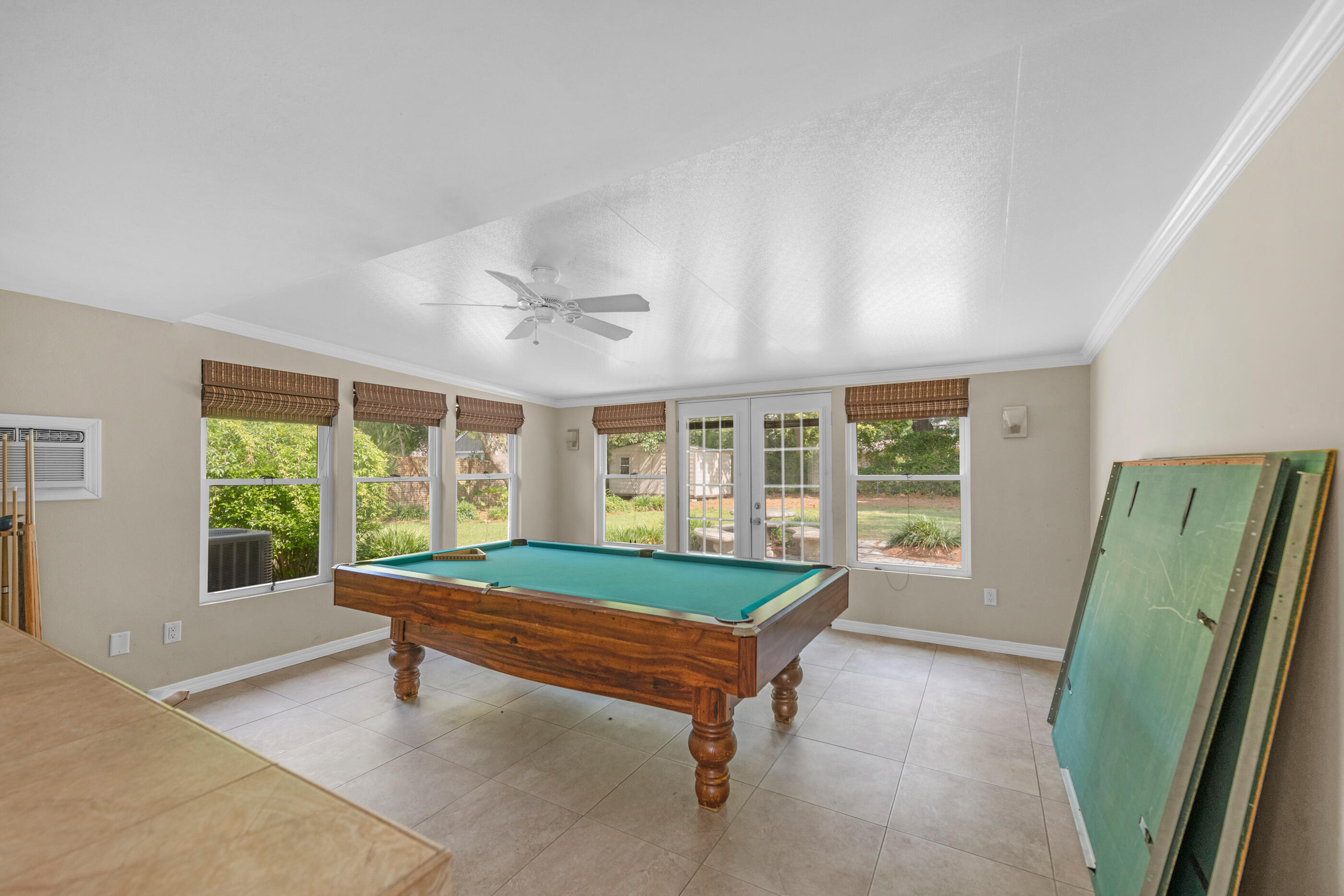 7 Maple Avenue