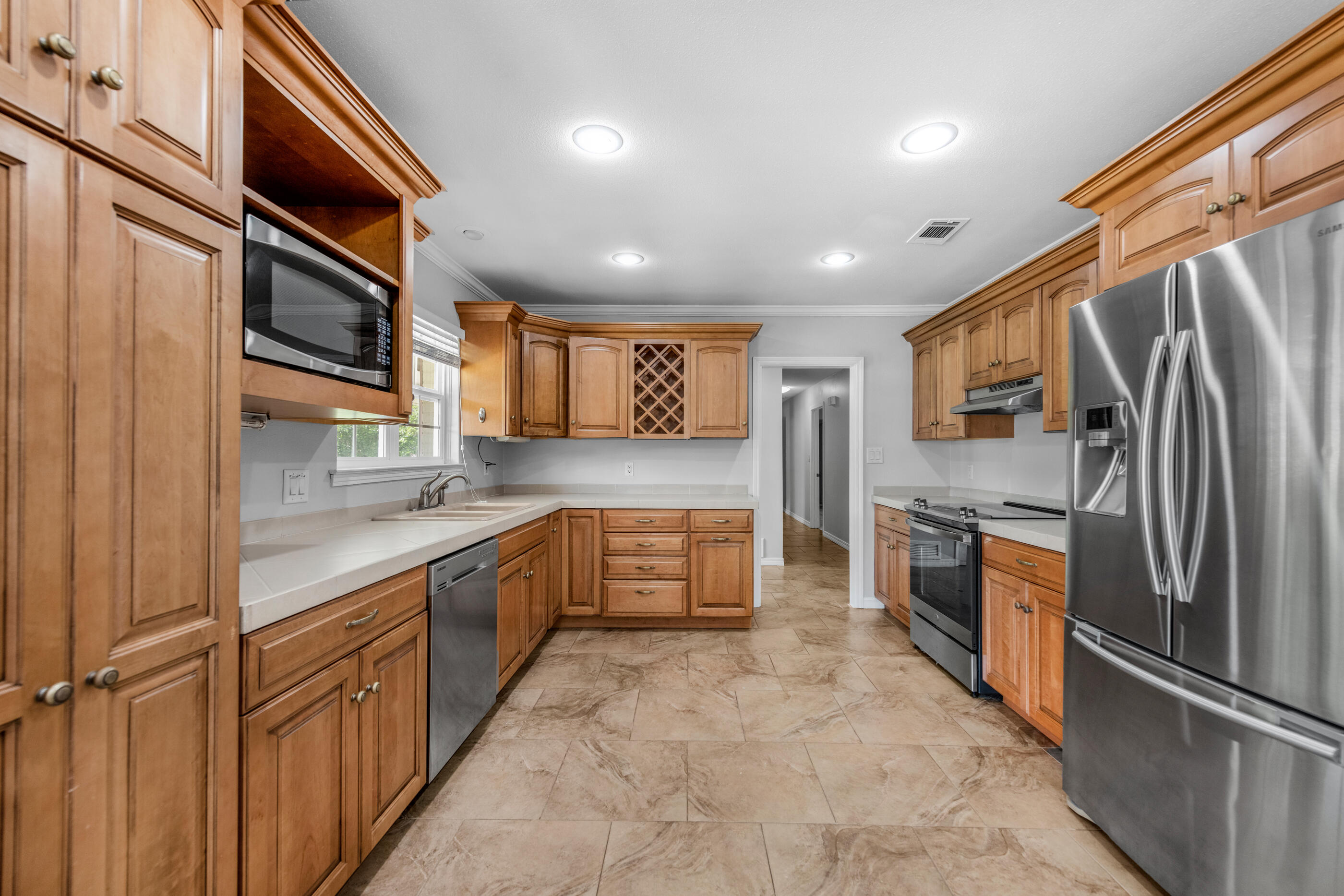 7 Maple Avenue