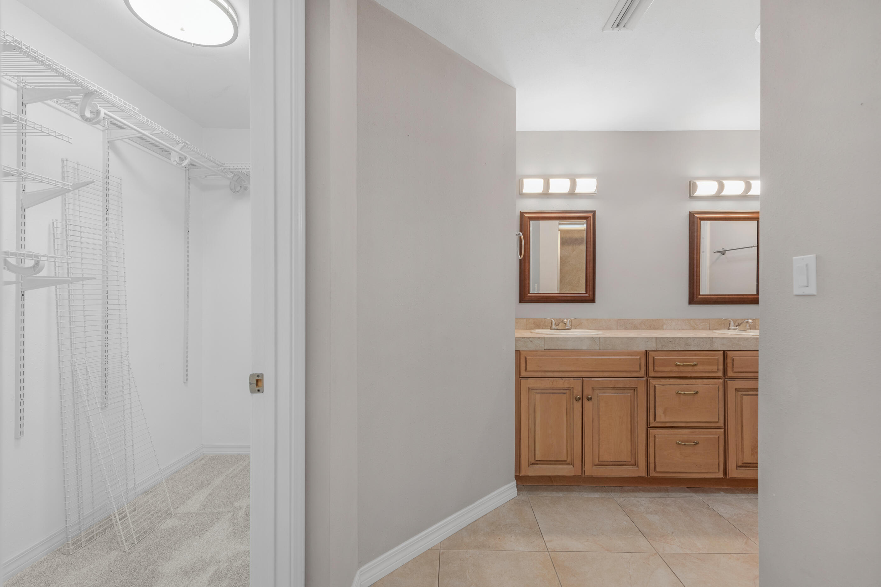 7 Maple Avenue