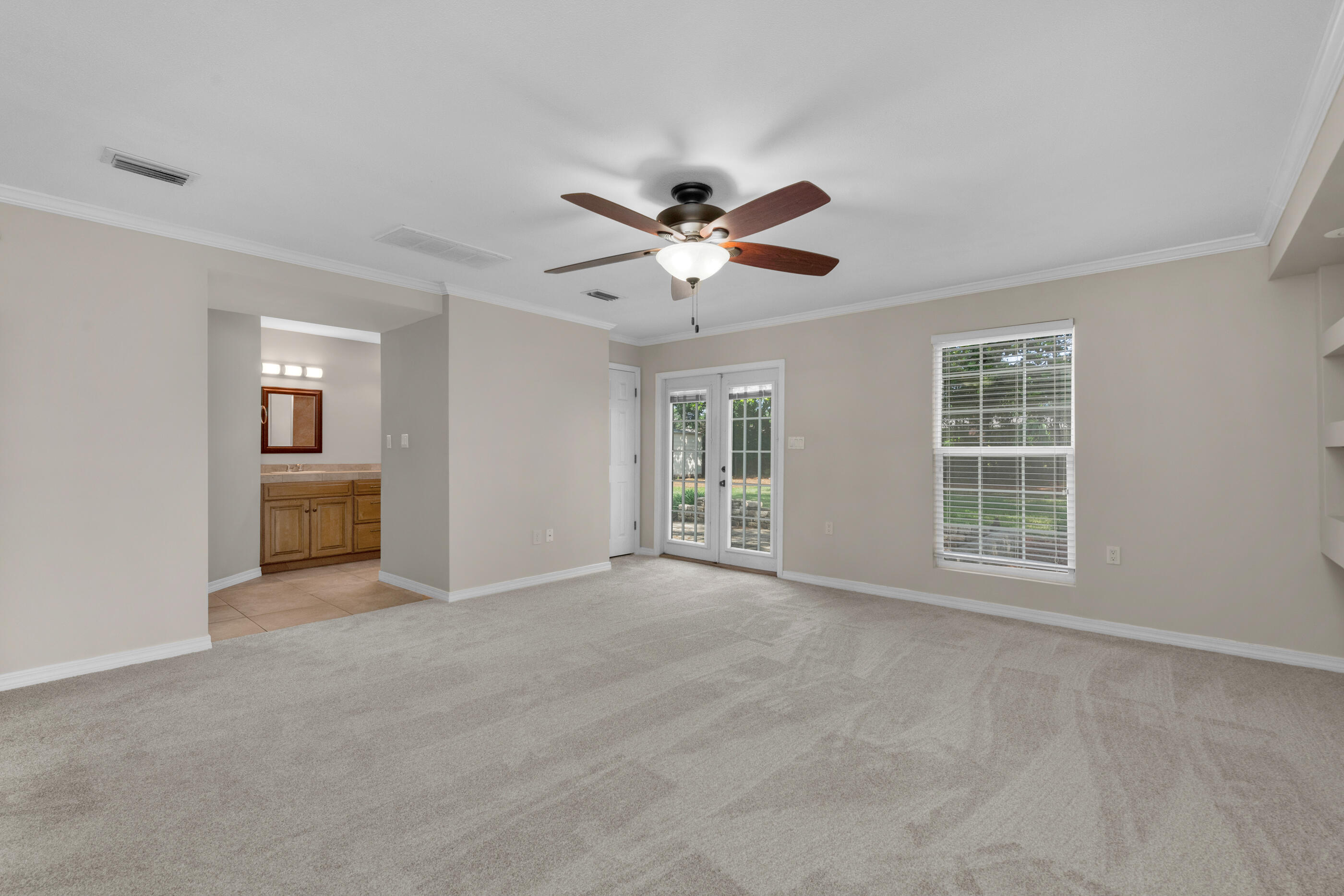 7 Maple Avenue
