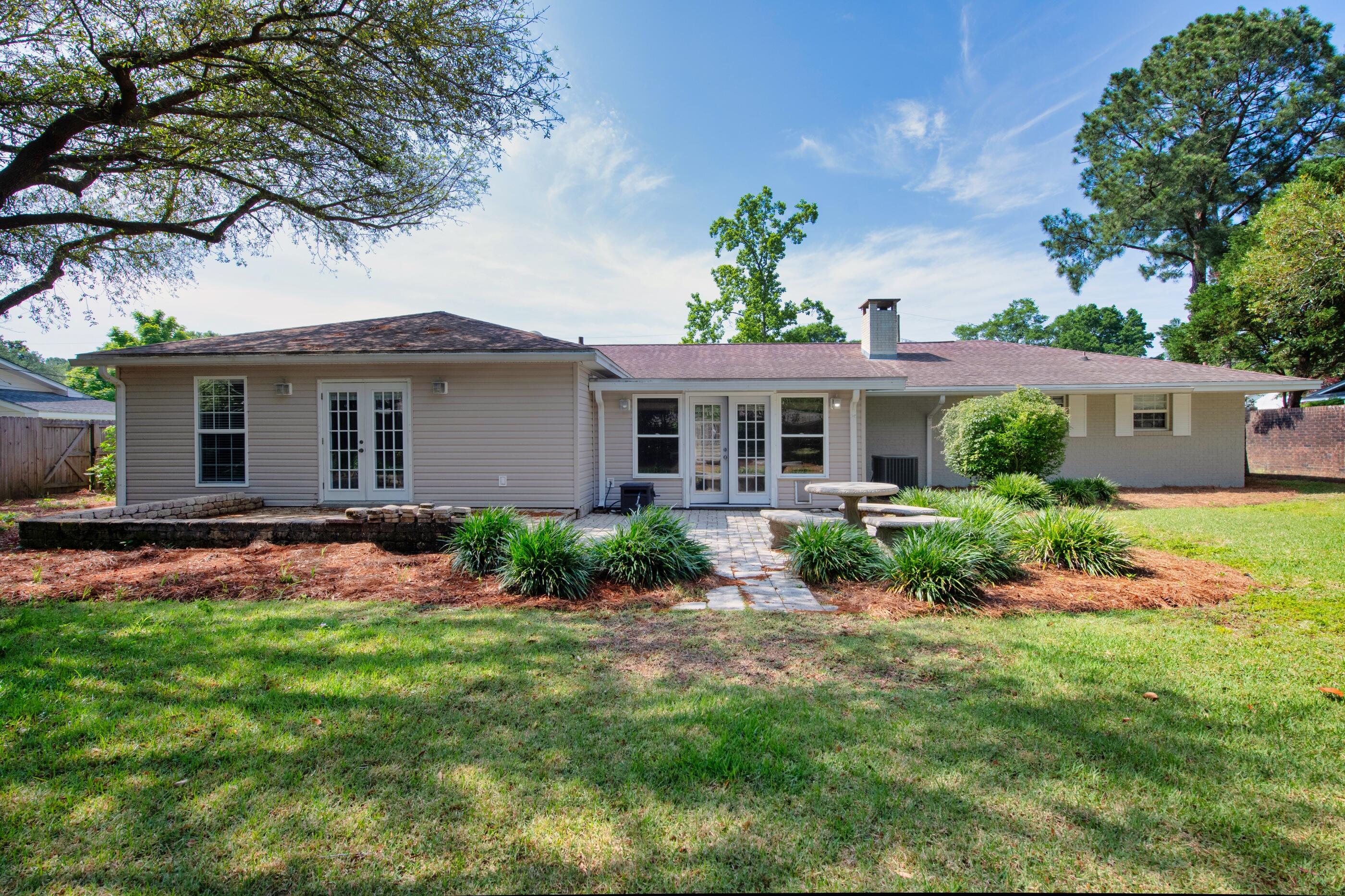 7 Maple Avenue