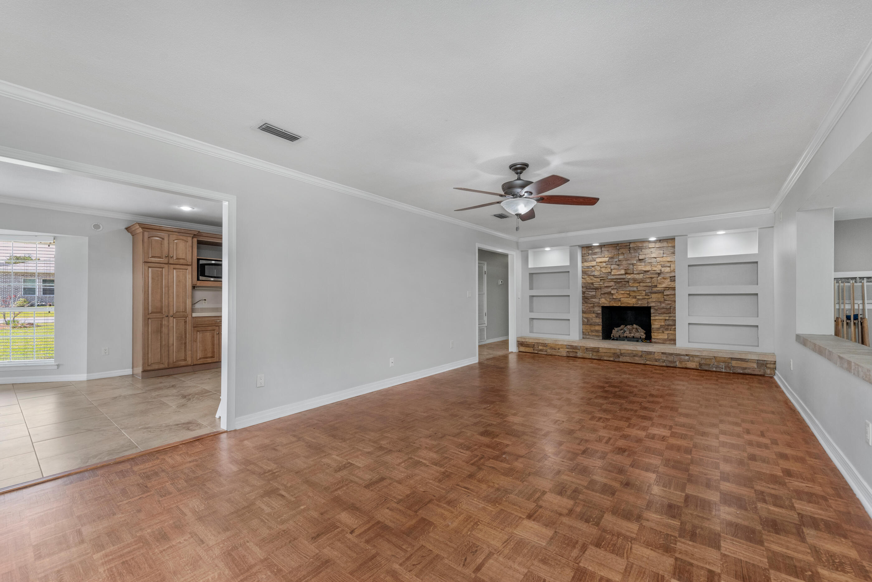 7 Maple Avenue