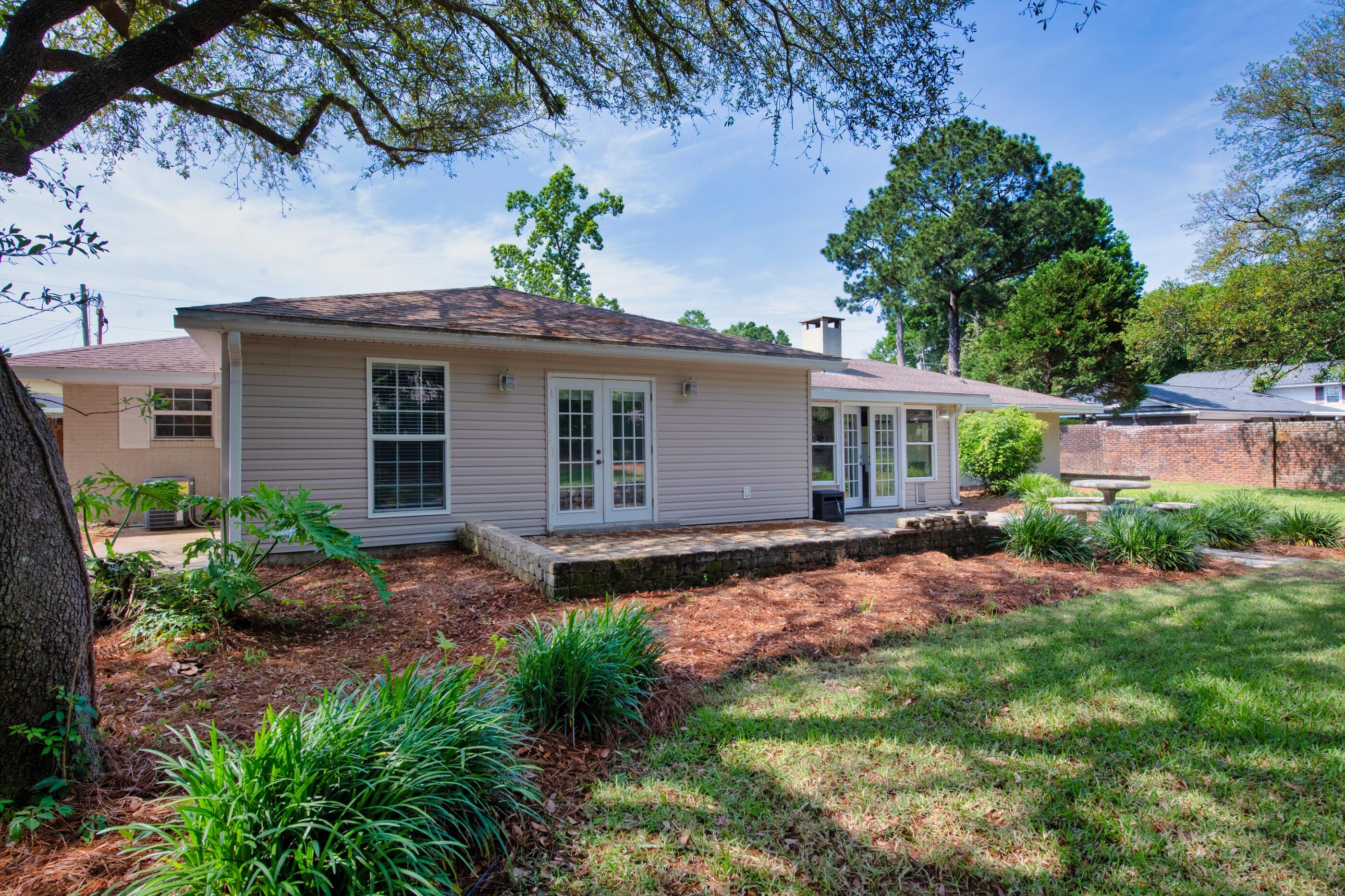 7 Maple Avenue