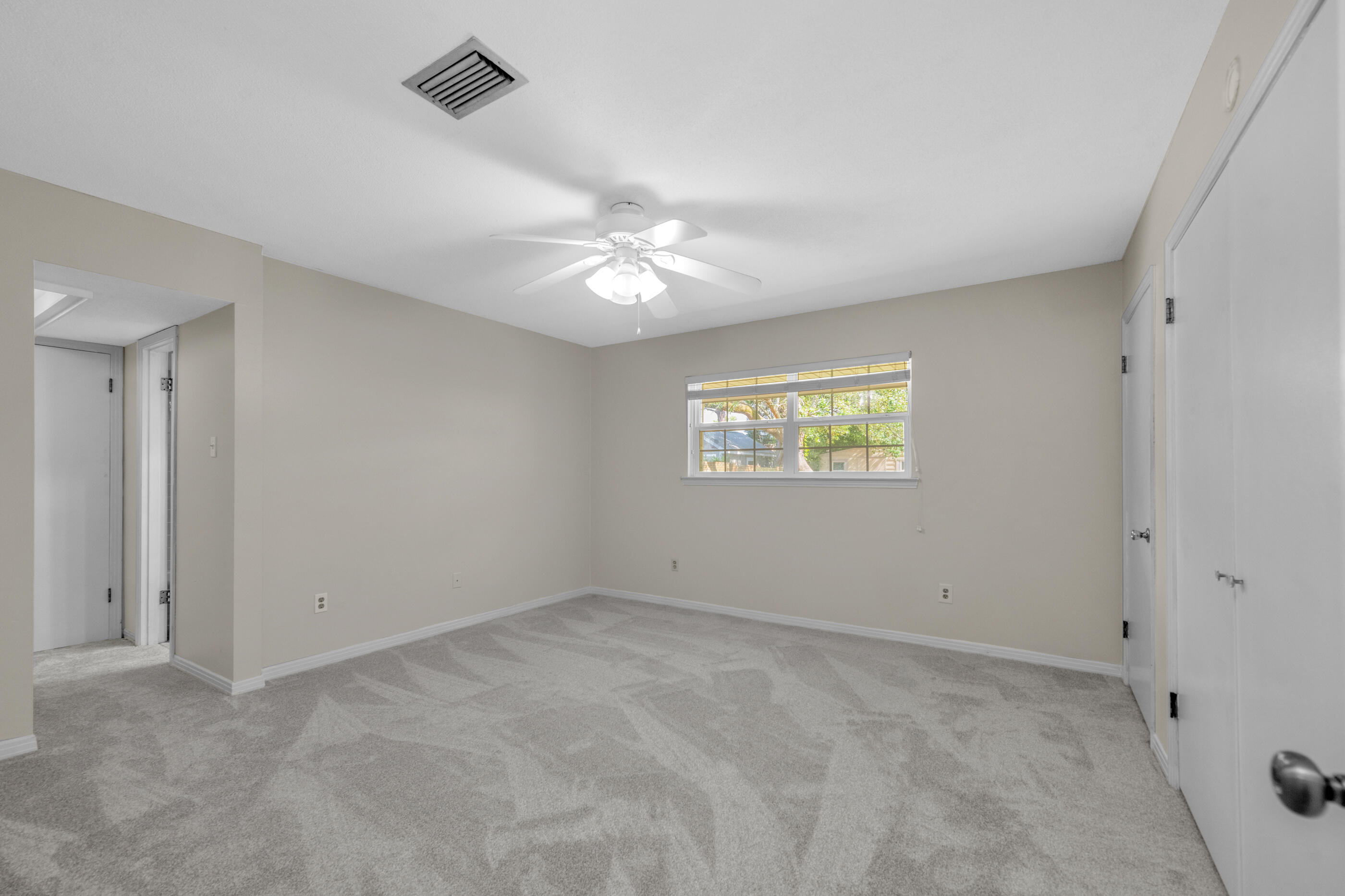 7 Maple Avenue