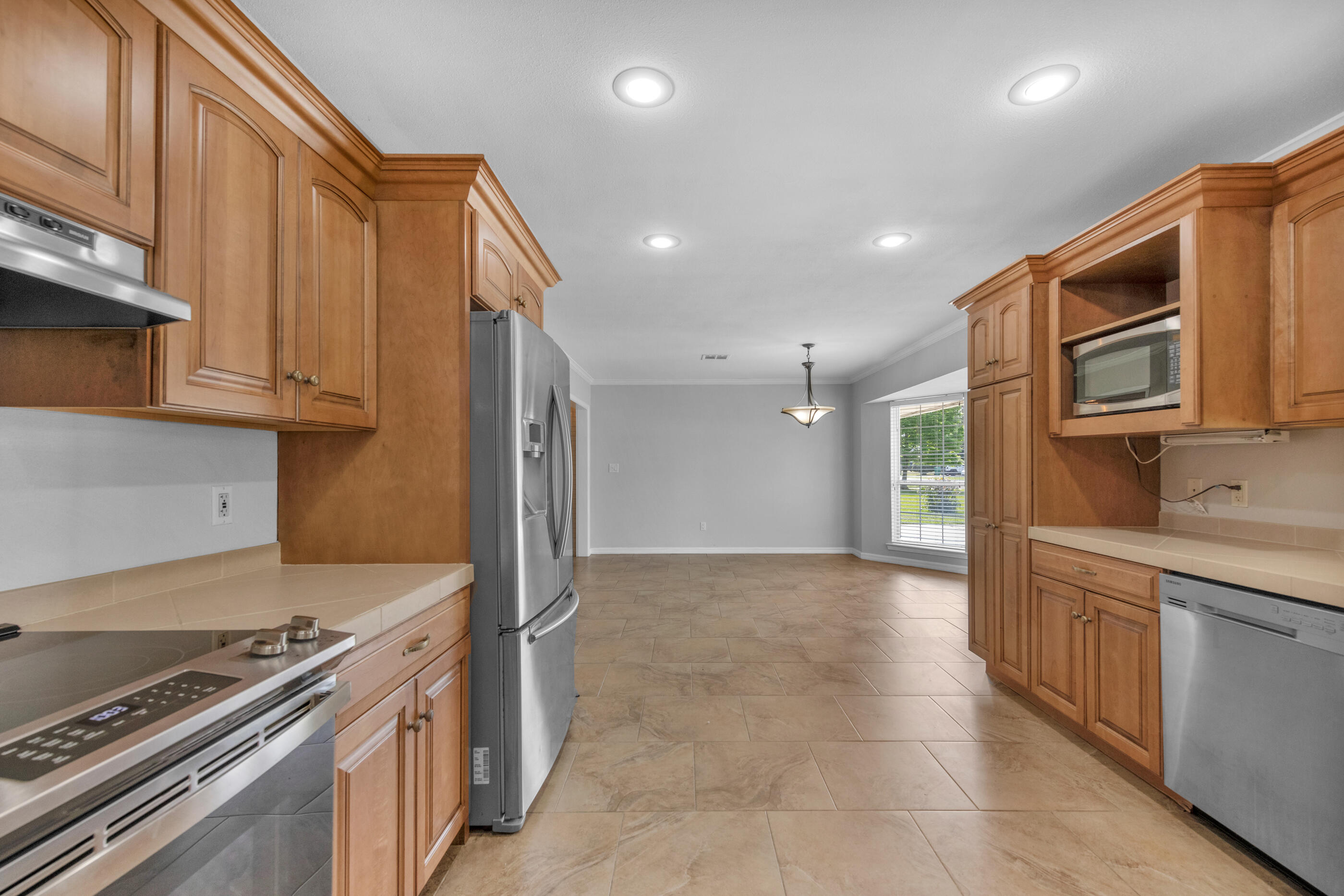 7 Maple Avenue