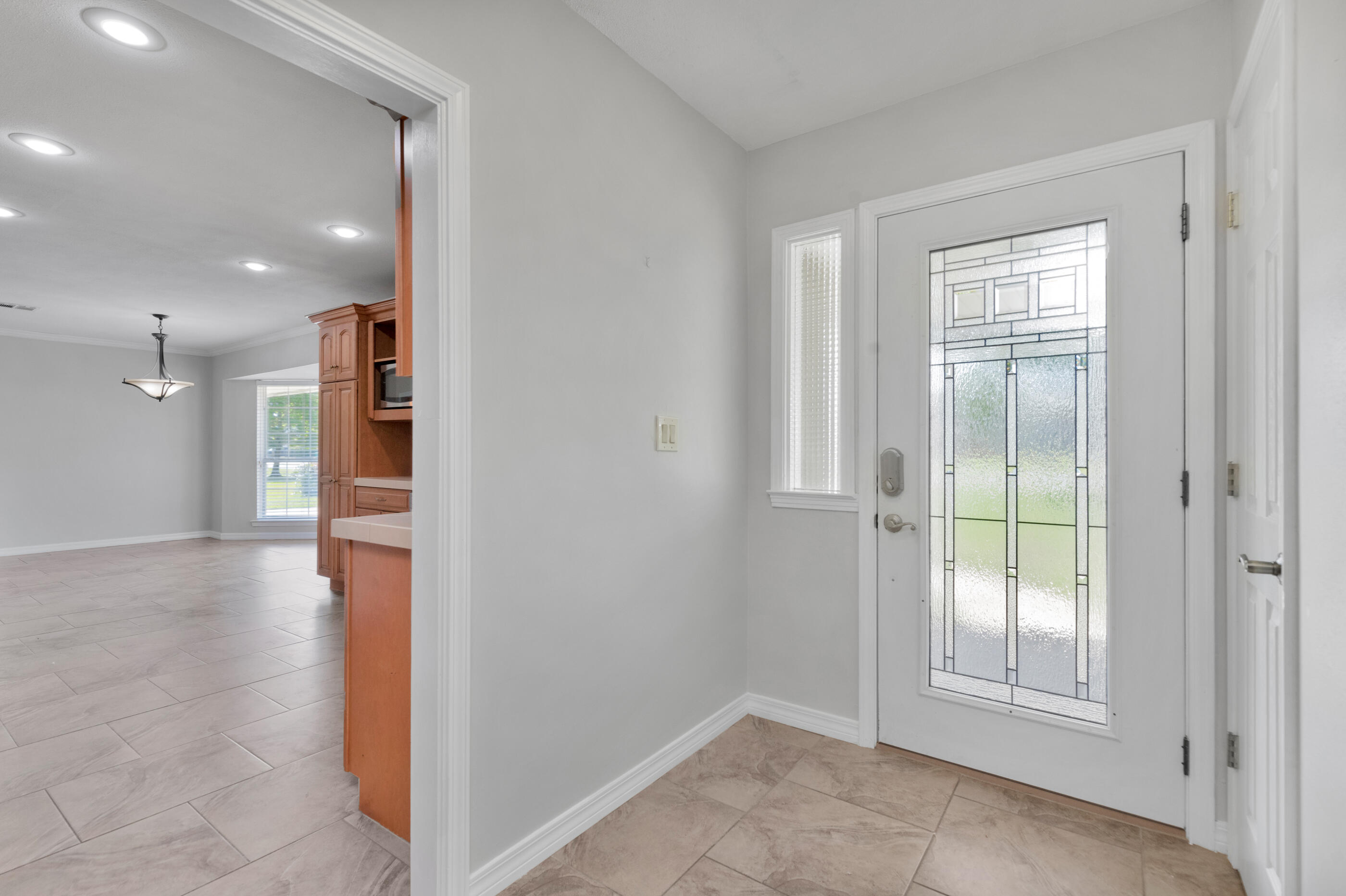 7 Maple Avenue