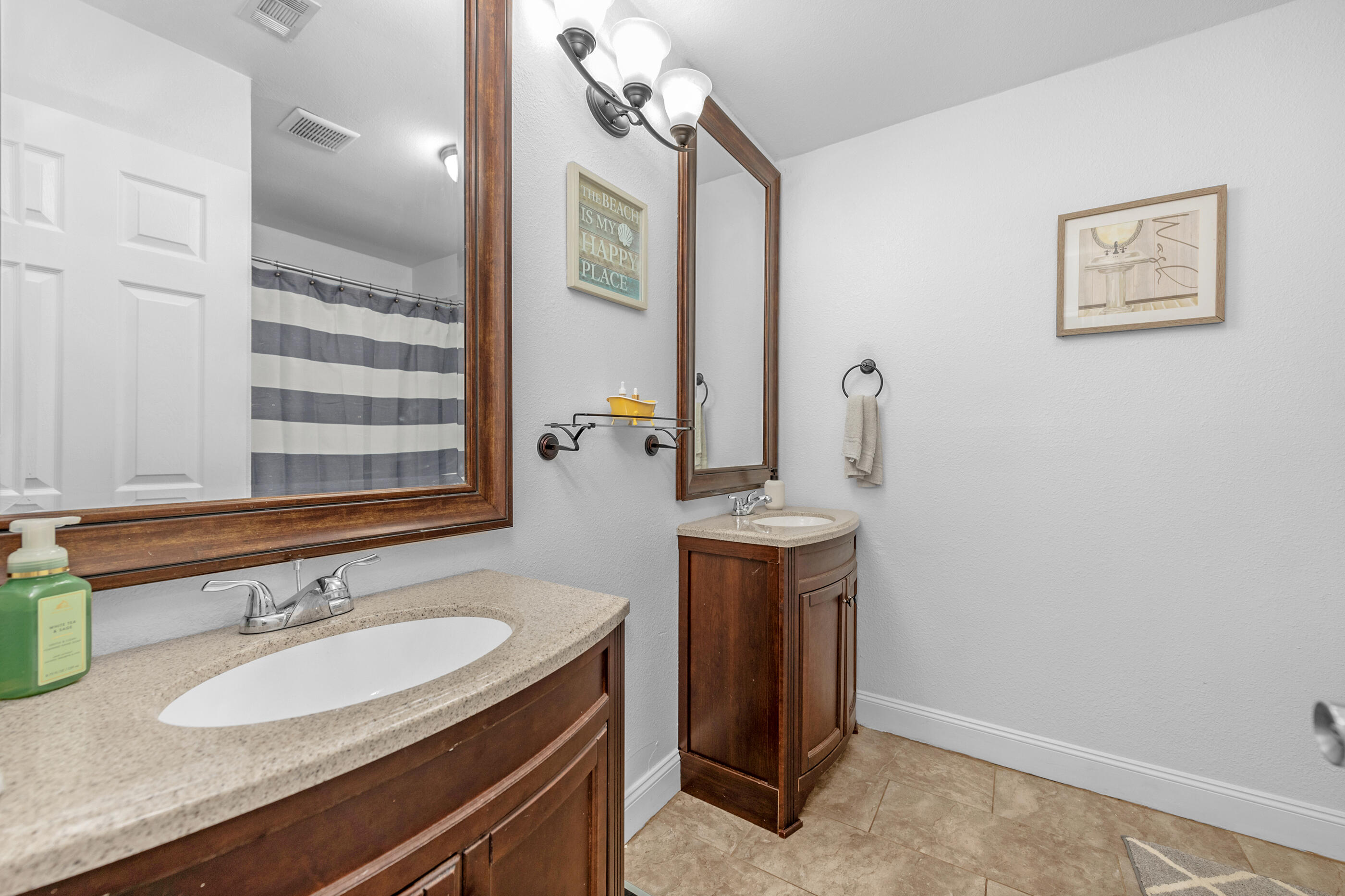 300 NW Vaughan Street